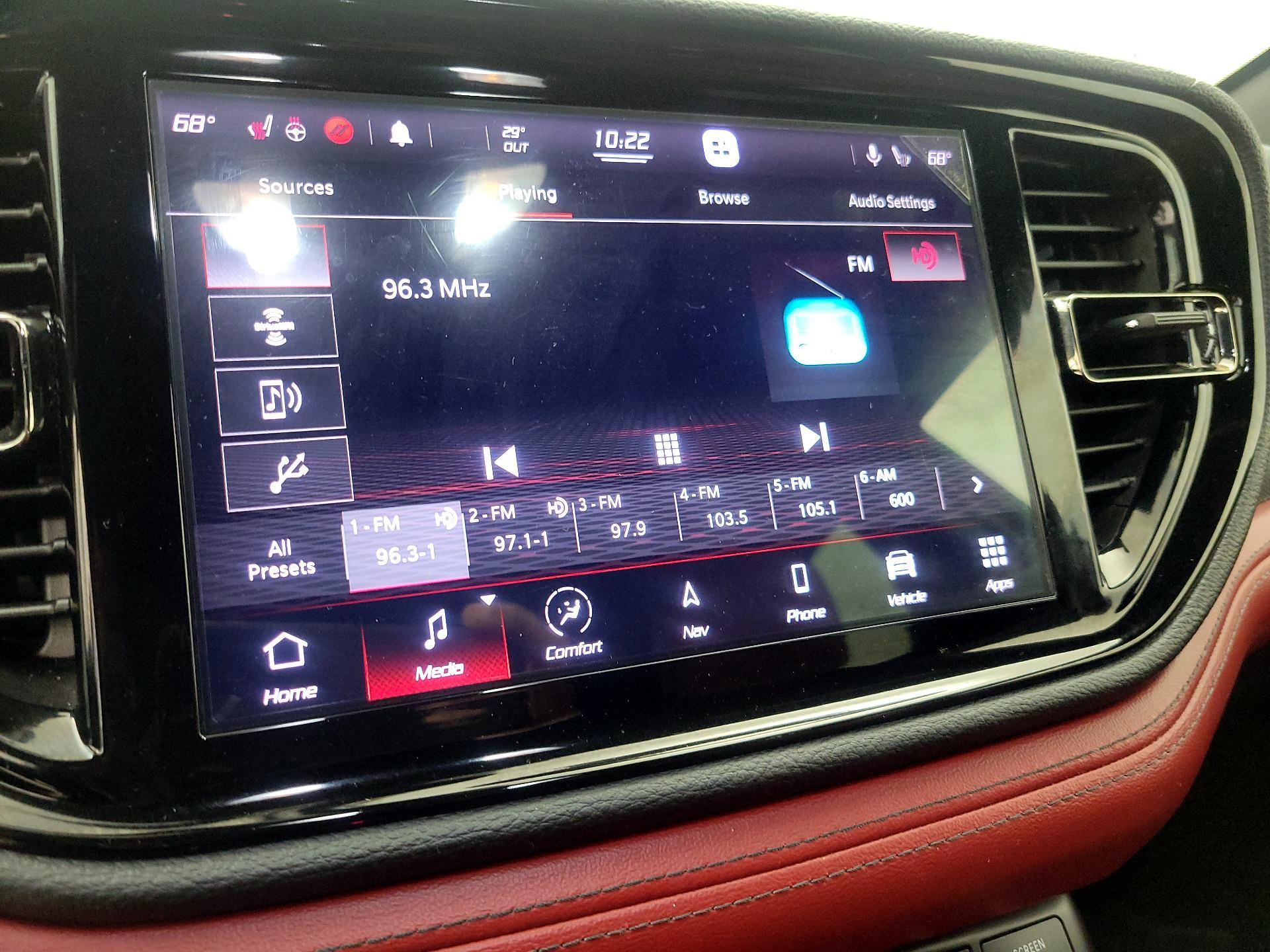 Thumbnail: 2021 Dodge Durango - 15