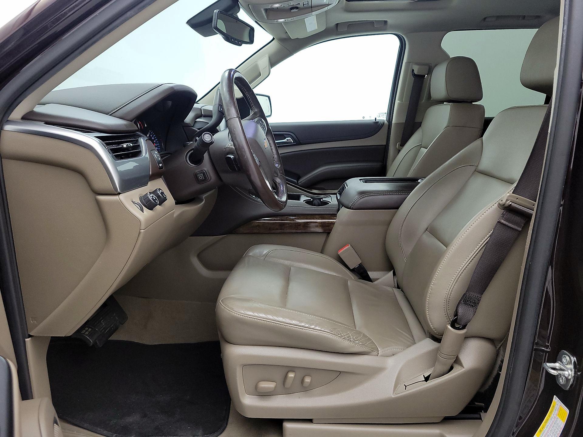 Thumbnail: 2020 Chevrolet Tahoe - 11