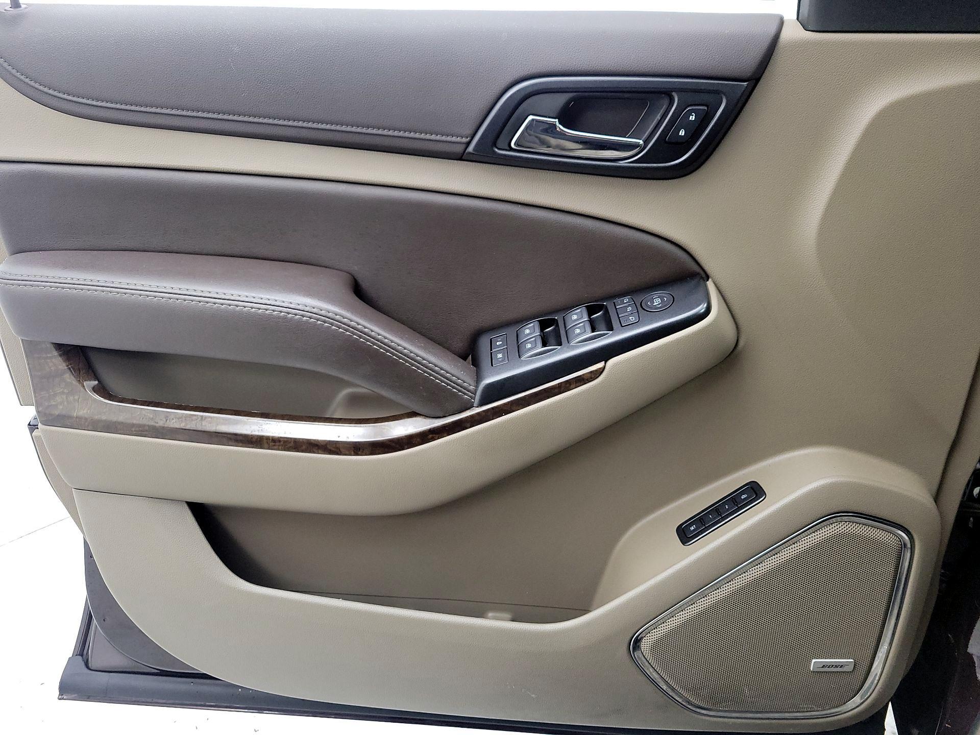 Thumbnail: 2020 Chevrolet Tahoe - 12