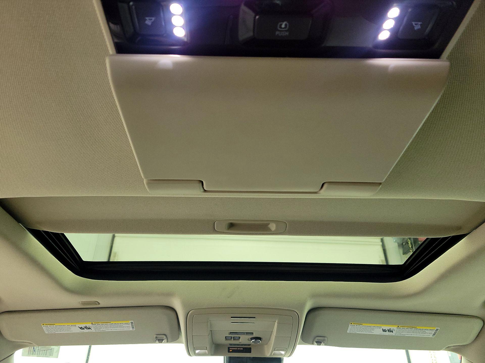 Thumbnail: 2020 Chevrolet Tahoe - 19