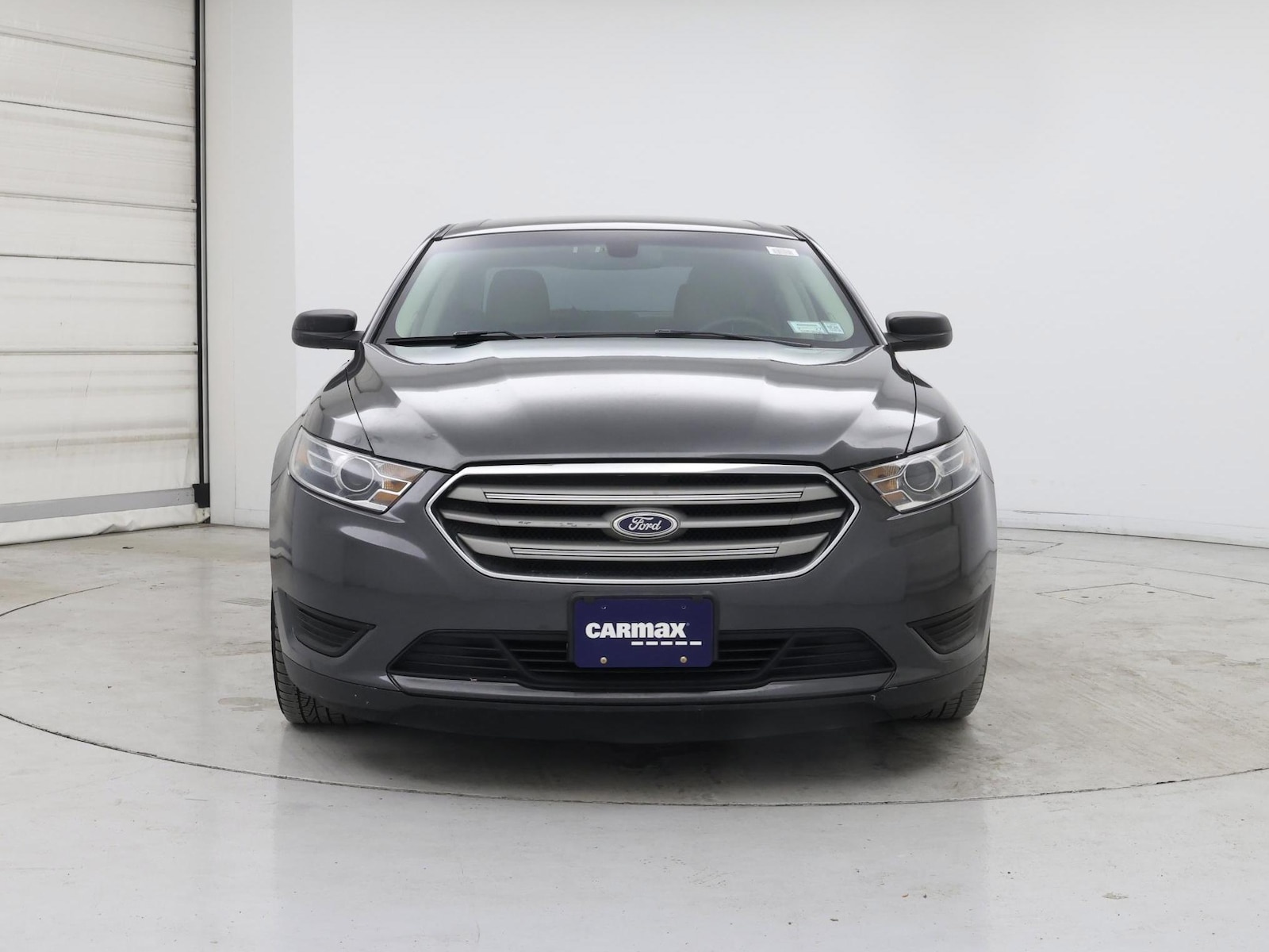 2016 Ford Taurus SE - Photo 6
