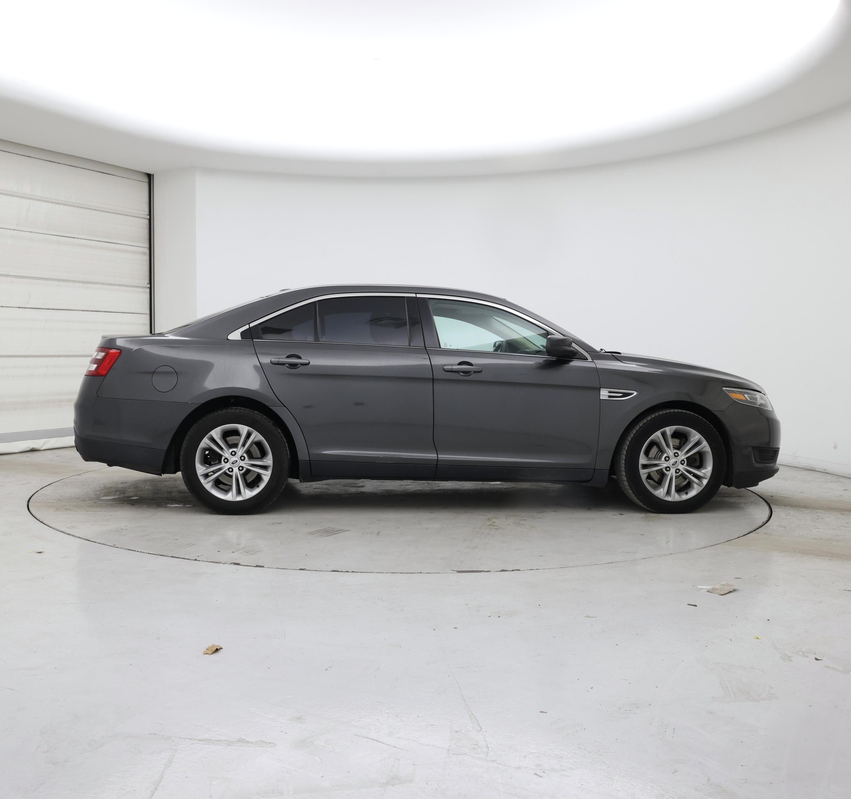 Thumbnail: 2016 Ford Taurus - 7