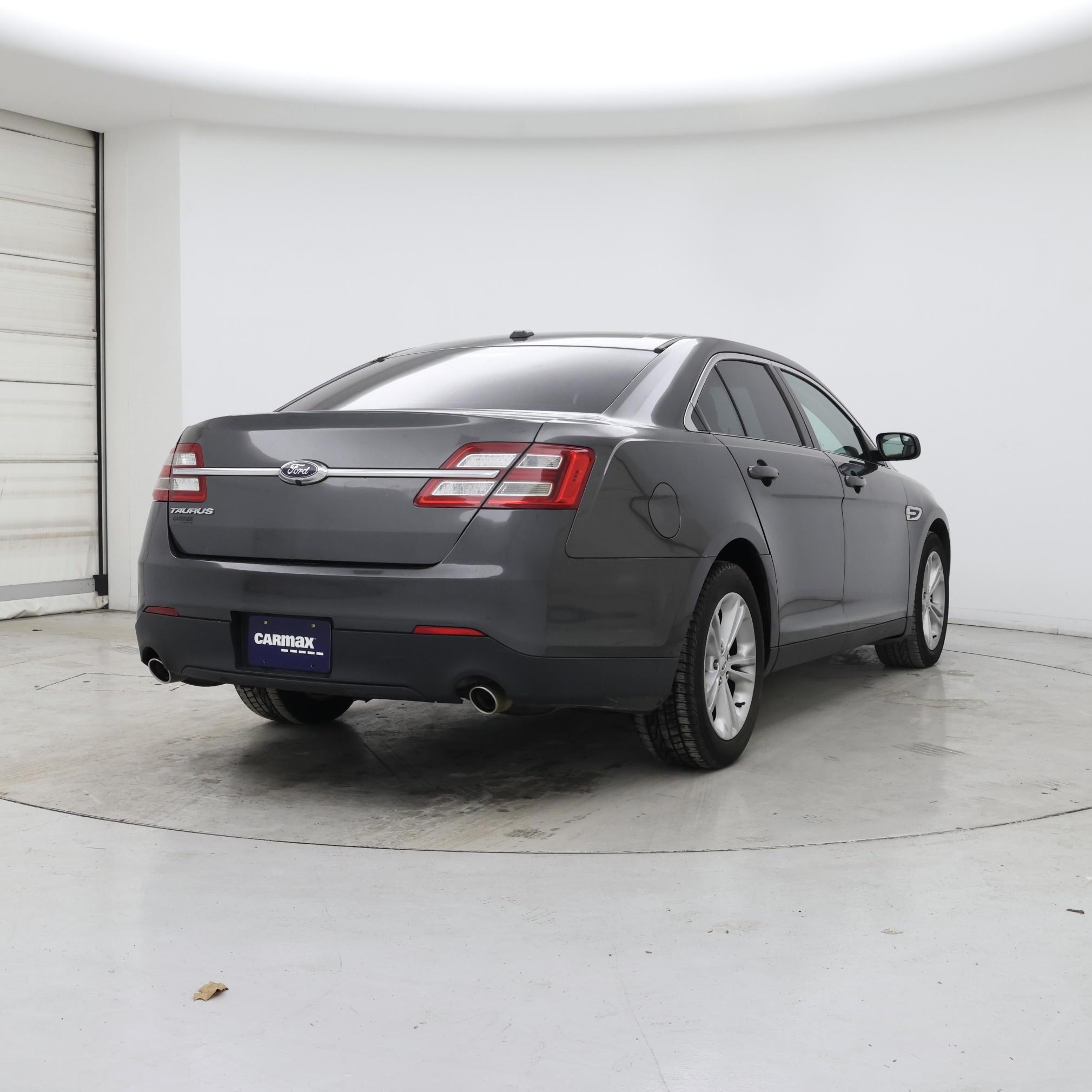 Thumbnail: 2016 Ford Taurus - 8