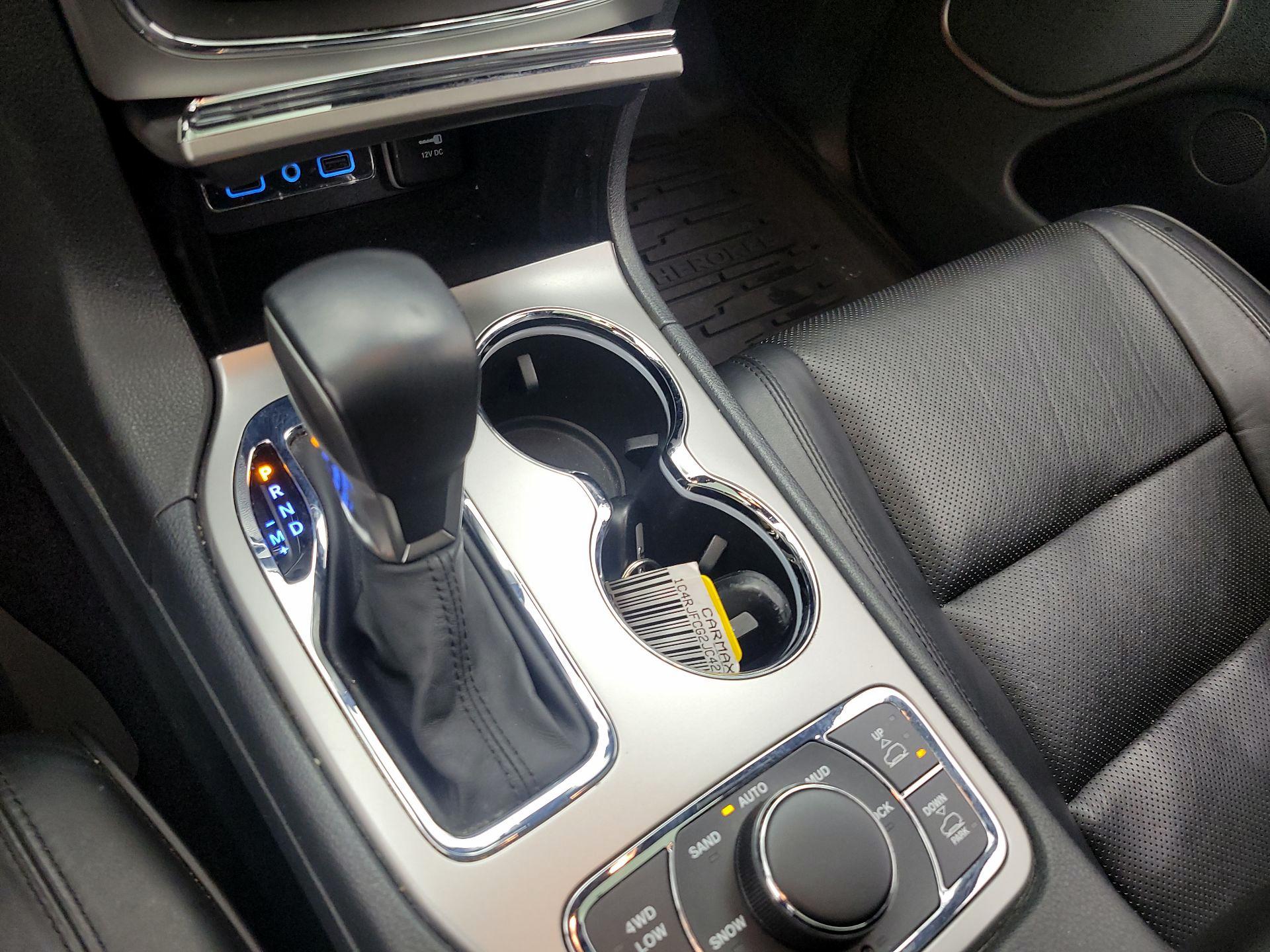 Thumbnail: 2018 Jeep Grand Cherokee - 17