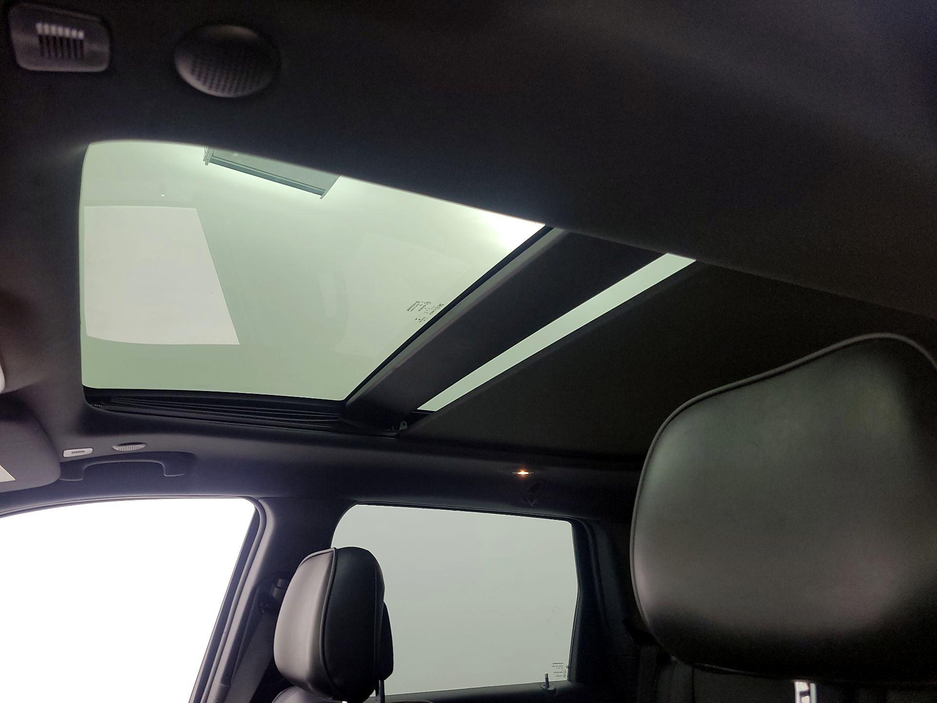 Thumbnail: 2018 Jeep Grand Cherokee - 19