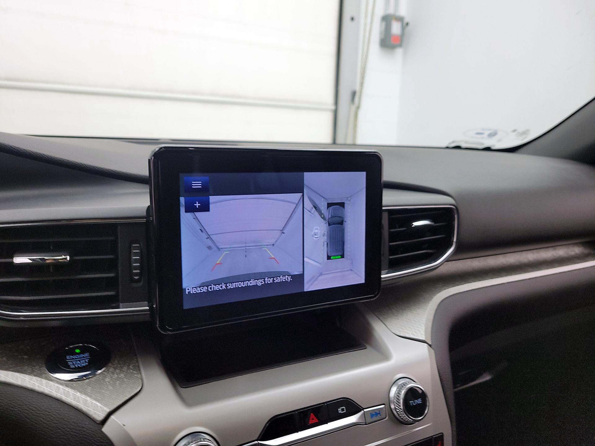 Thumbnail: 2021 Ford Explorer - 14