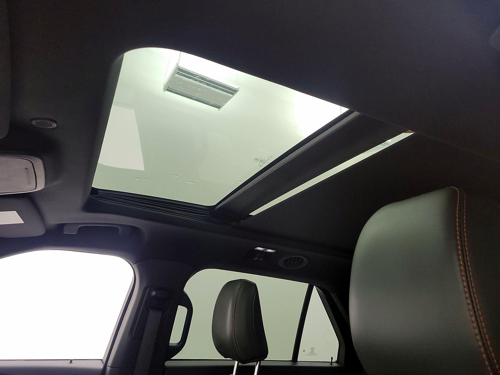 Thumbnail: 2021 Ford Explorer - 19