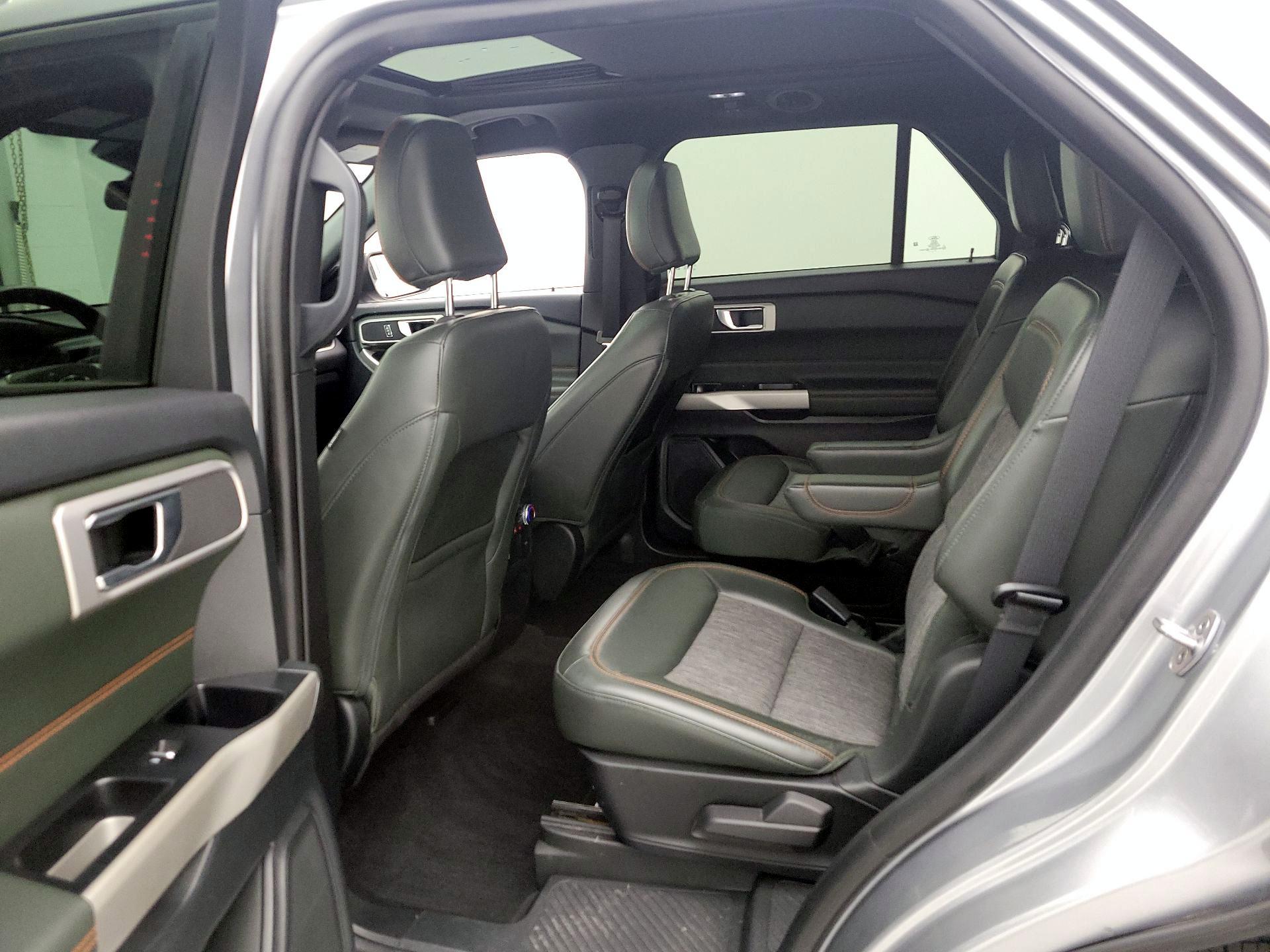 Thumbnail: 2021 Ford Explorer - 20