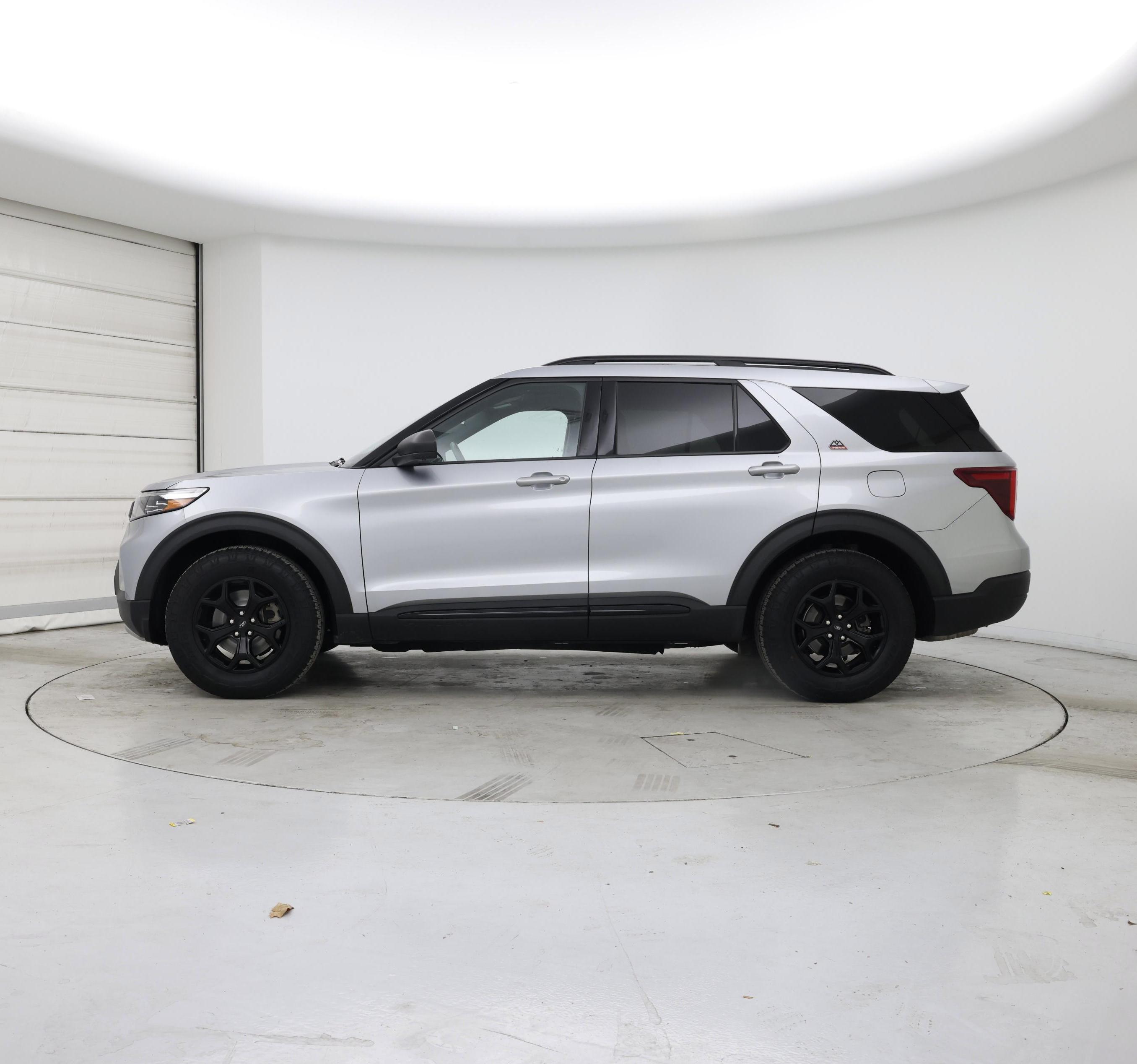 Thumbnail: 2021 Ford Explorer - 3