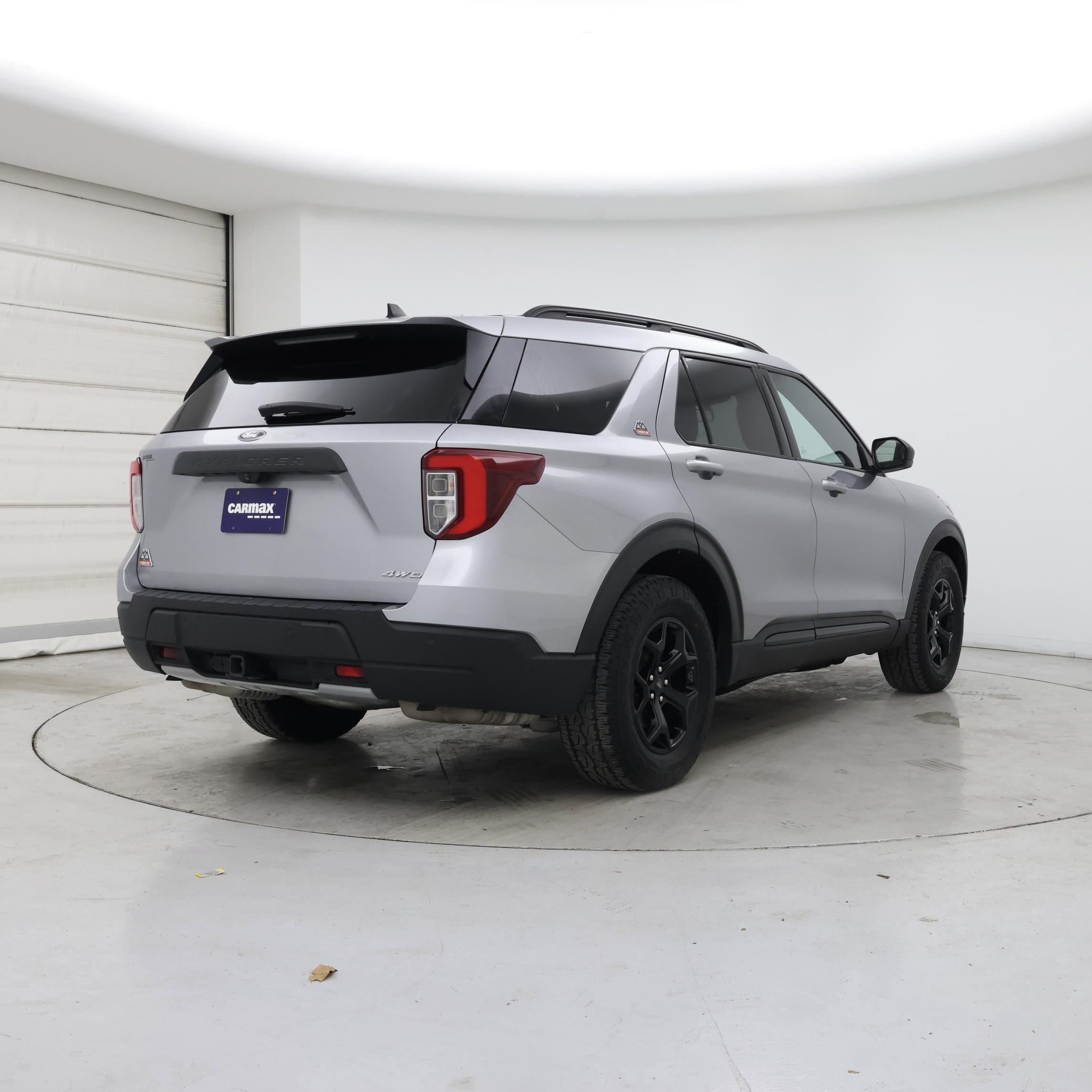 Thumbnail: 2021 Ford Explorer - 8