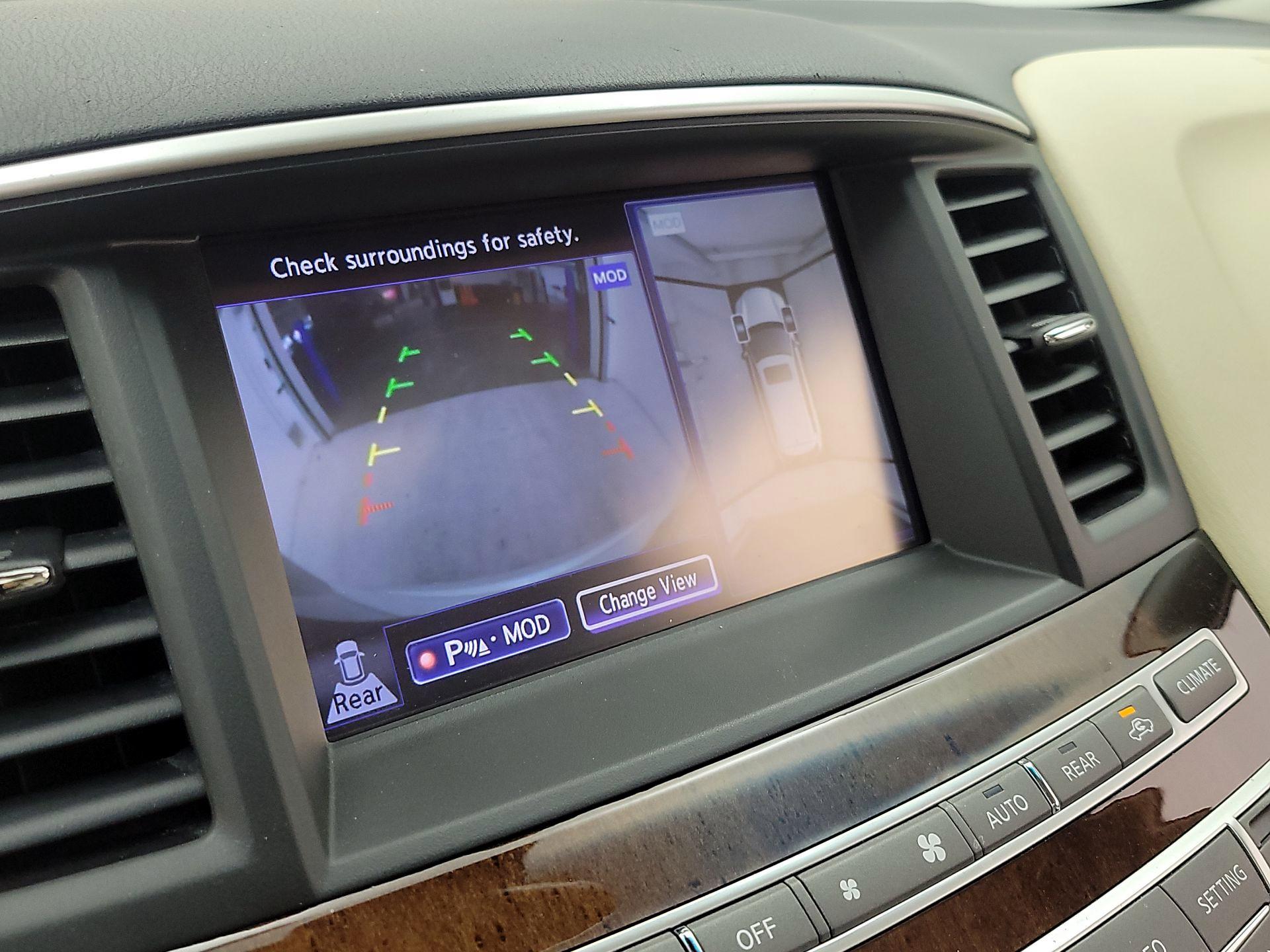 Thumbnail: 2015 INFINITI QX60 - 15