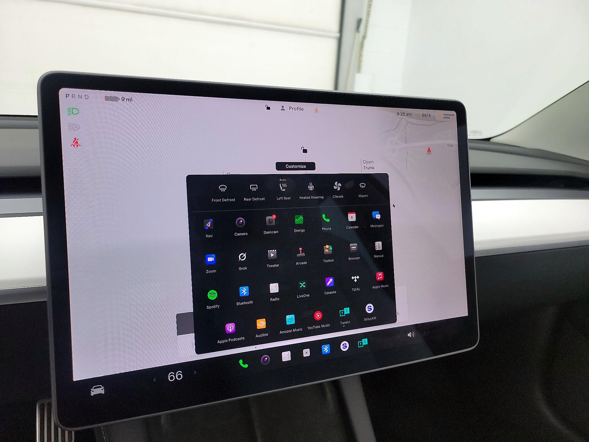 Thumbnail: 2023 Tesla Model 3 - 15