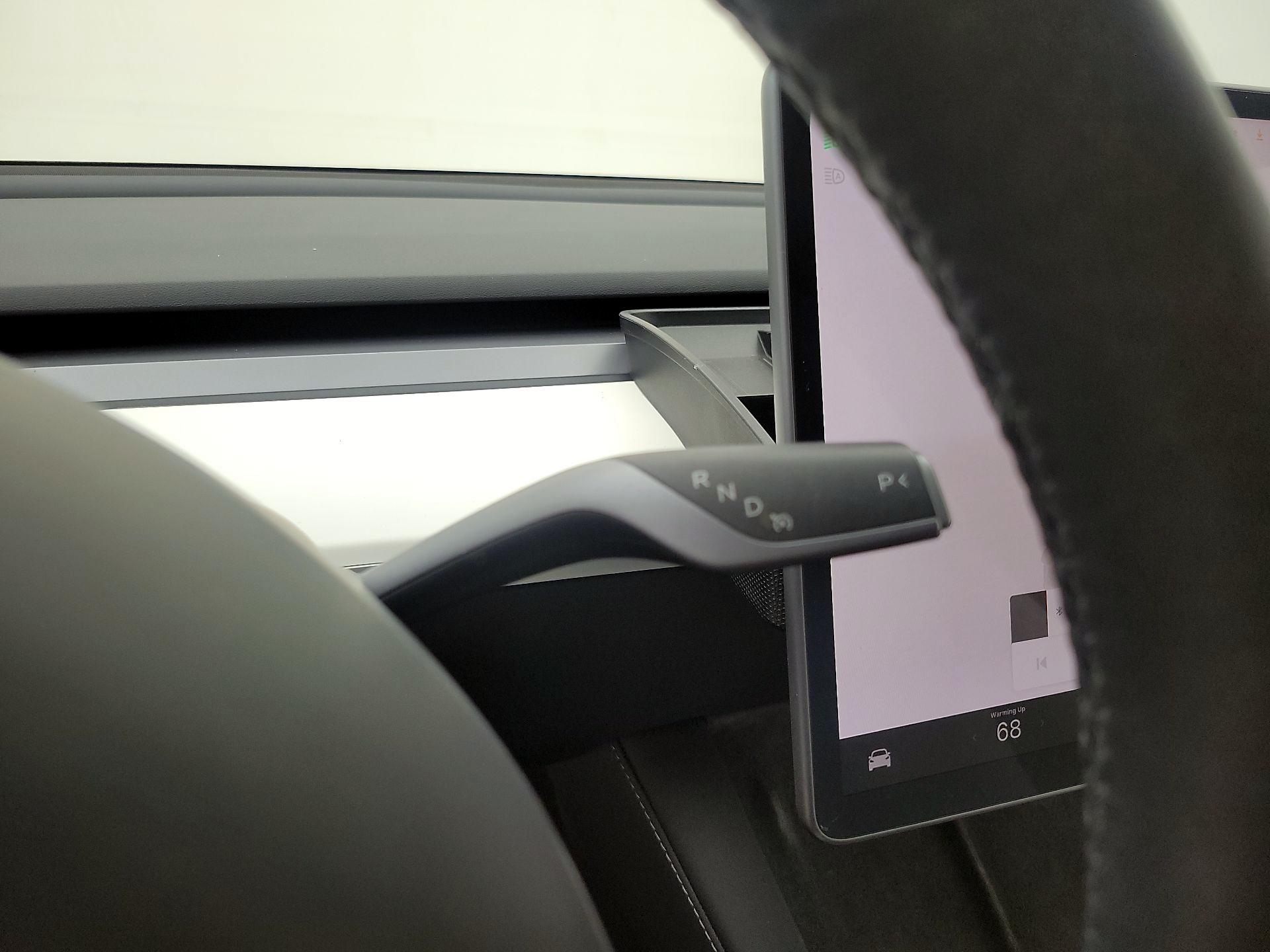 Thumbnail: 2023 Tesla Model 3 - 17