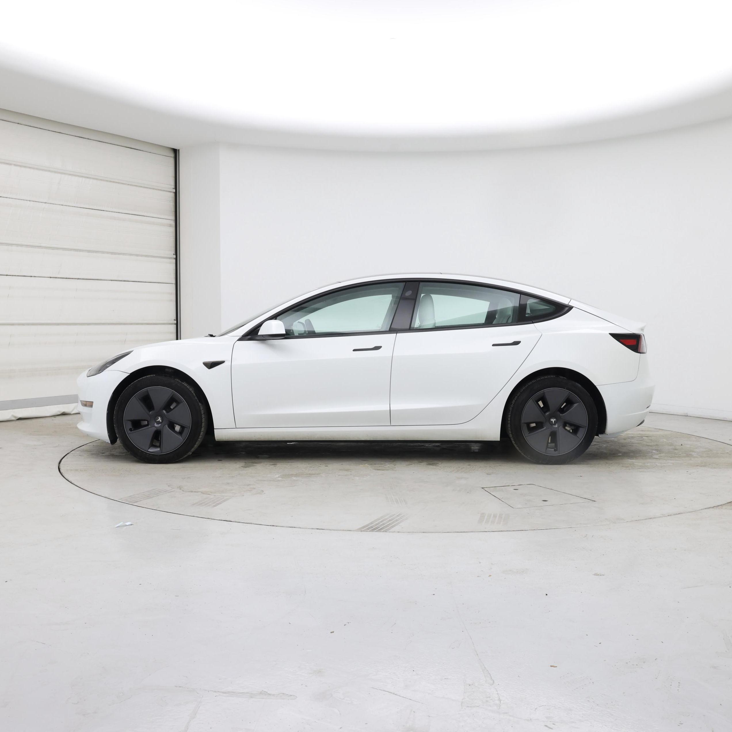 Thumbnail: 2023 Tesla Model 3 - 3