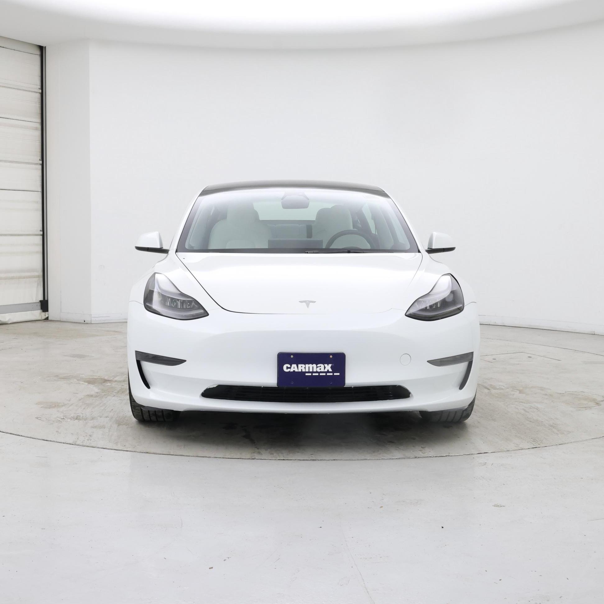 Thumbnail: 2023 Tesla Model 3 - 5