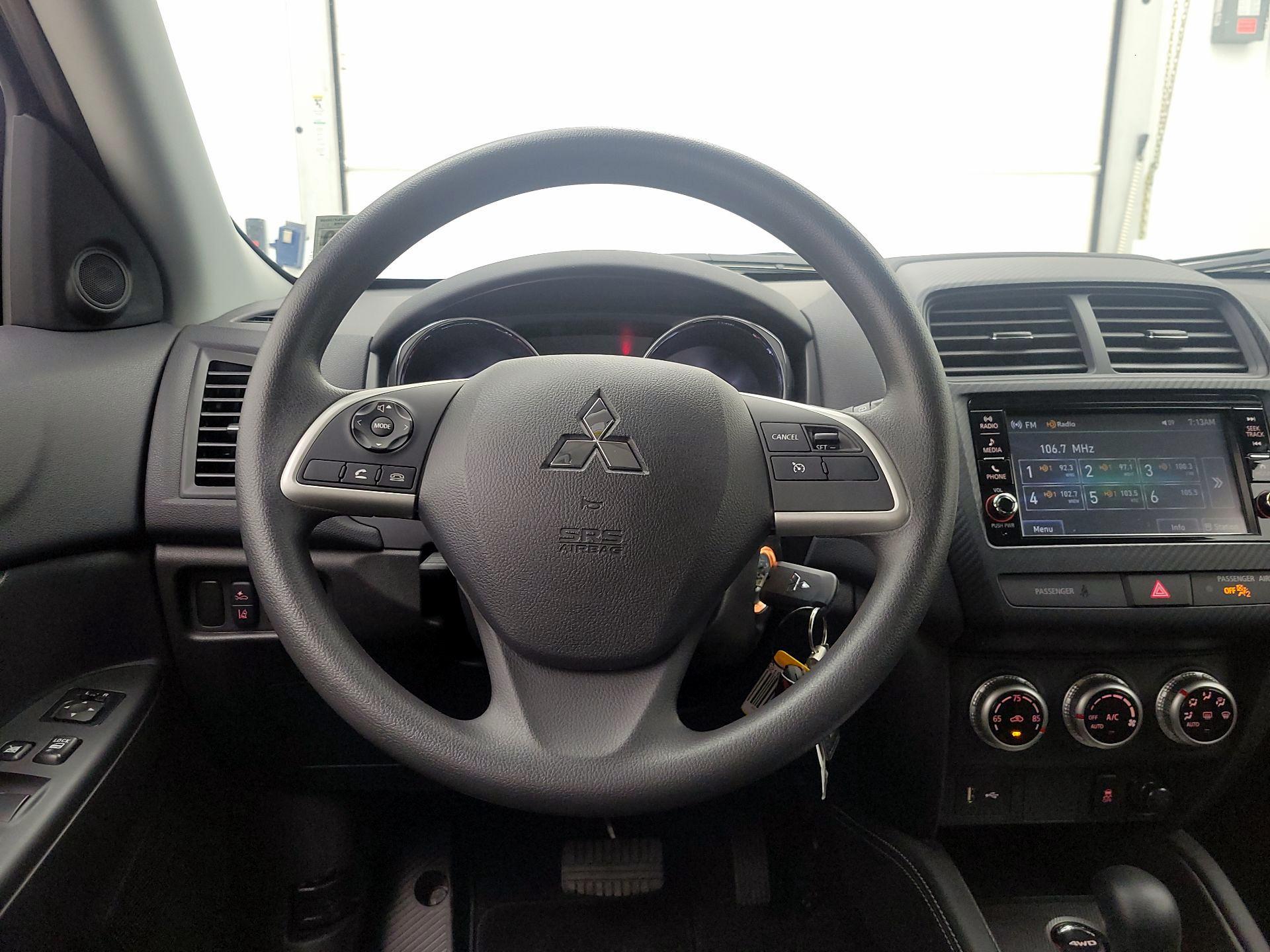 Thumbnail: 2025 Mitsubishi Outlander Sport - 10