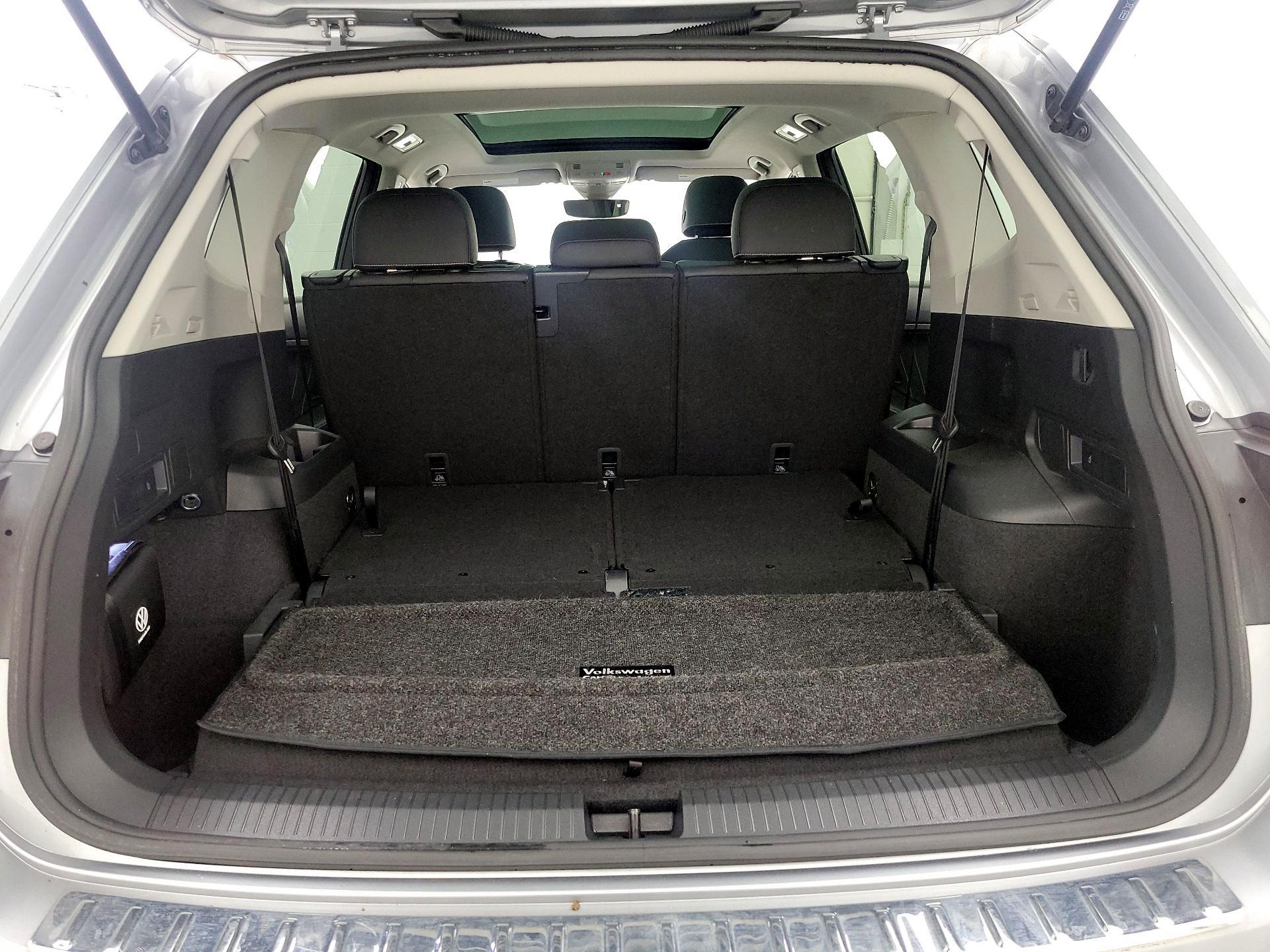 Thumbnail: 2023 Volkswagen Tiguan - 19