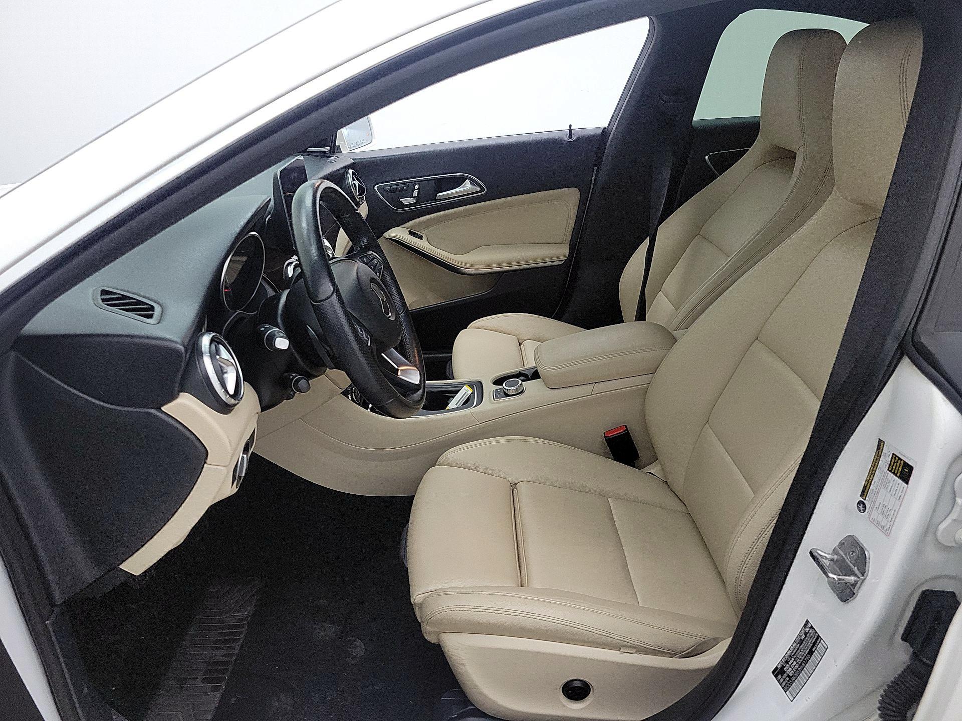 Thumbnail: 2018 Mercedes-Benz CLA - 11