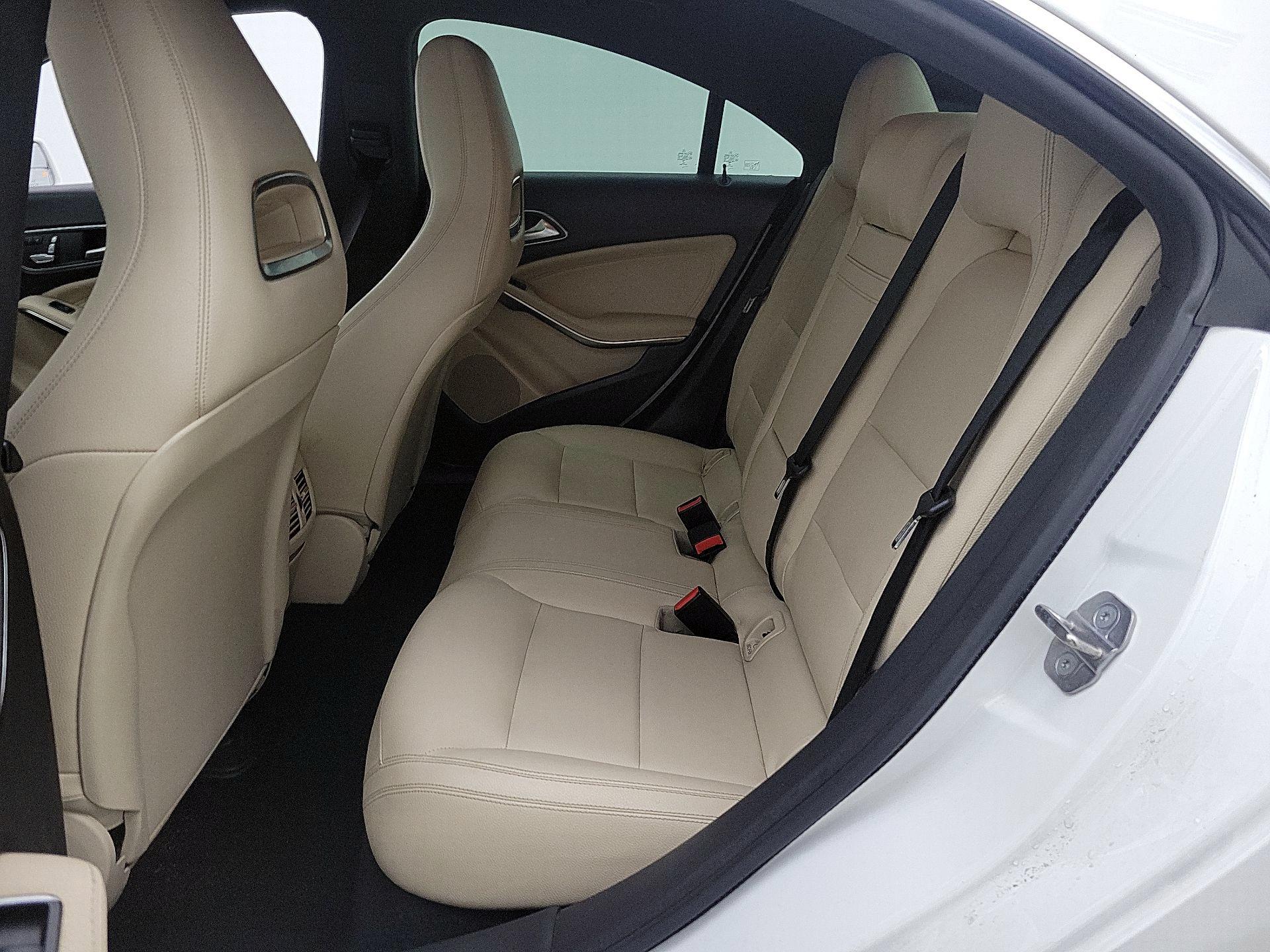 Thumbnail: 2018 Mercedes-Benz CLA - 20