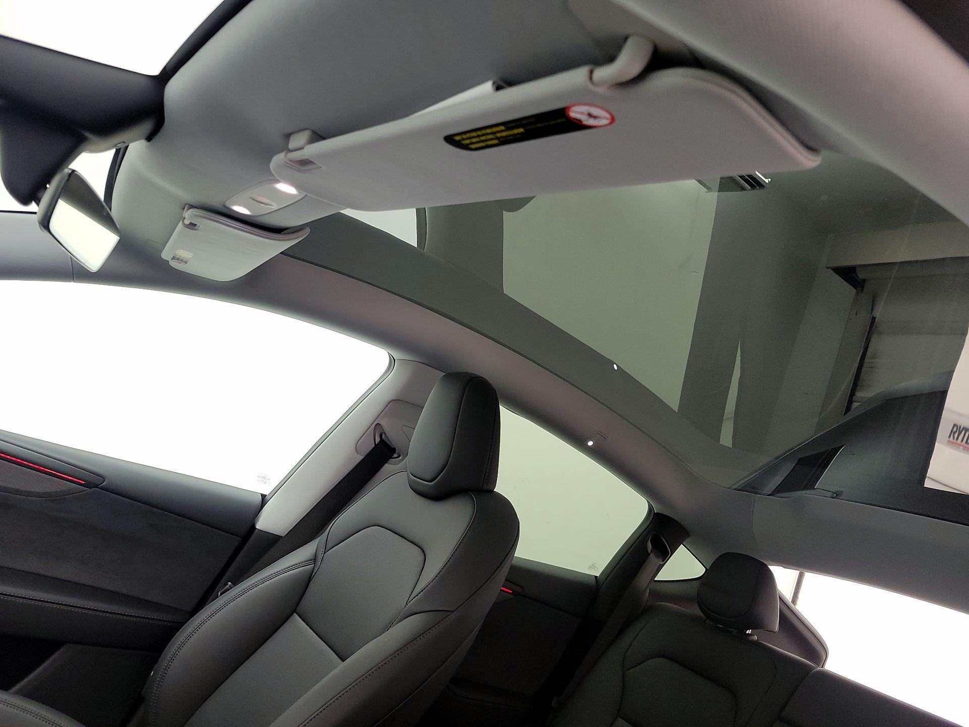 Thumbnail: 2026 Tesla Model Y - 17