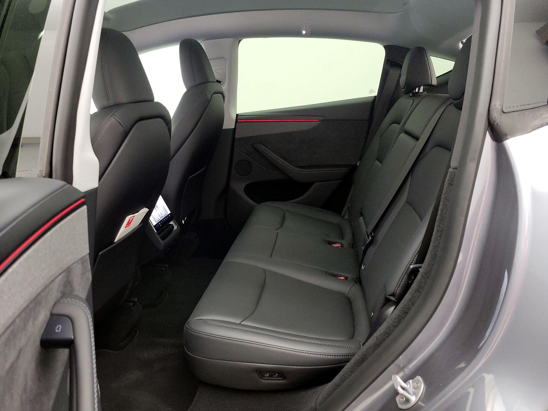 Thumbnail: 2026 Tesla Model Y - 18