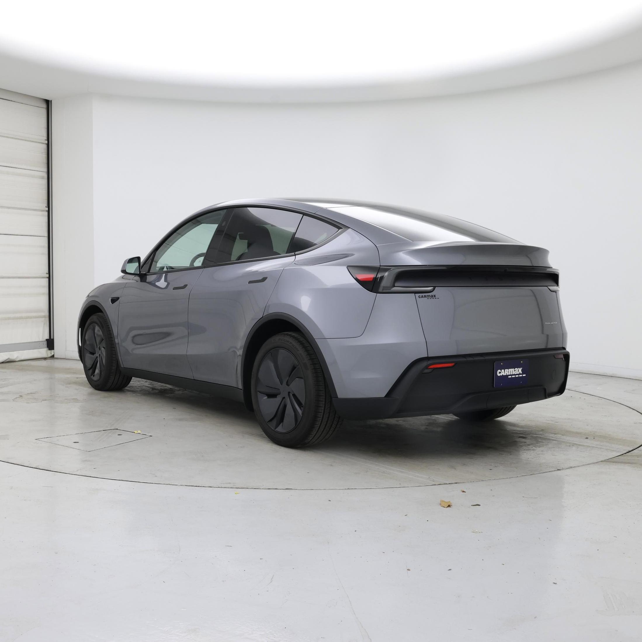 Thumbnail: 2026 Tesla Model Y - 2