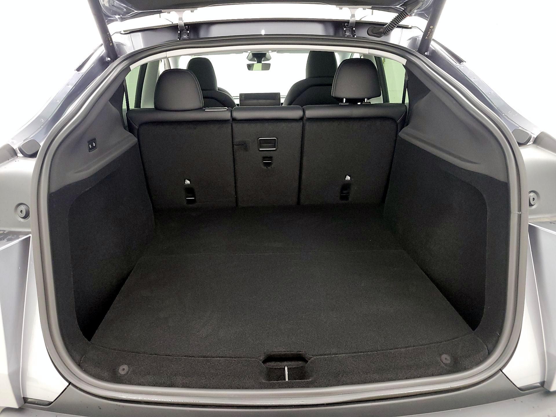 Thumbnail: 2026 Tesla Model Y - 19