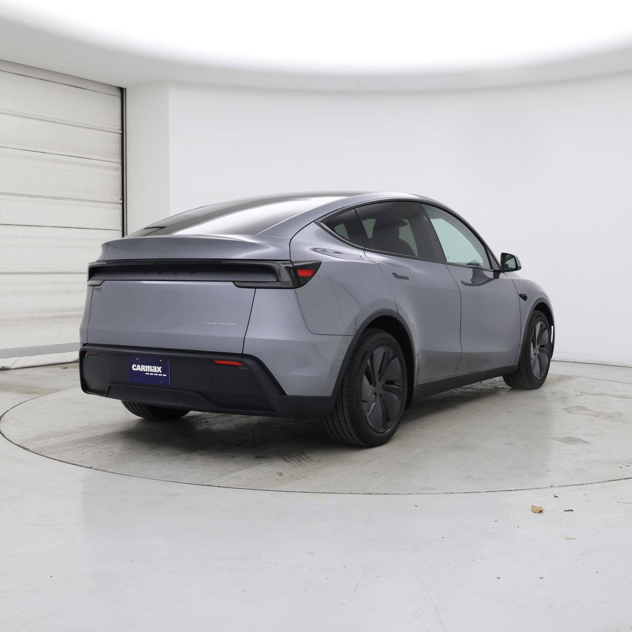 Thumbnail: 2026 Tesla Model Y - 8