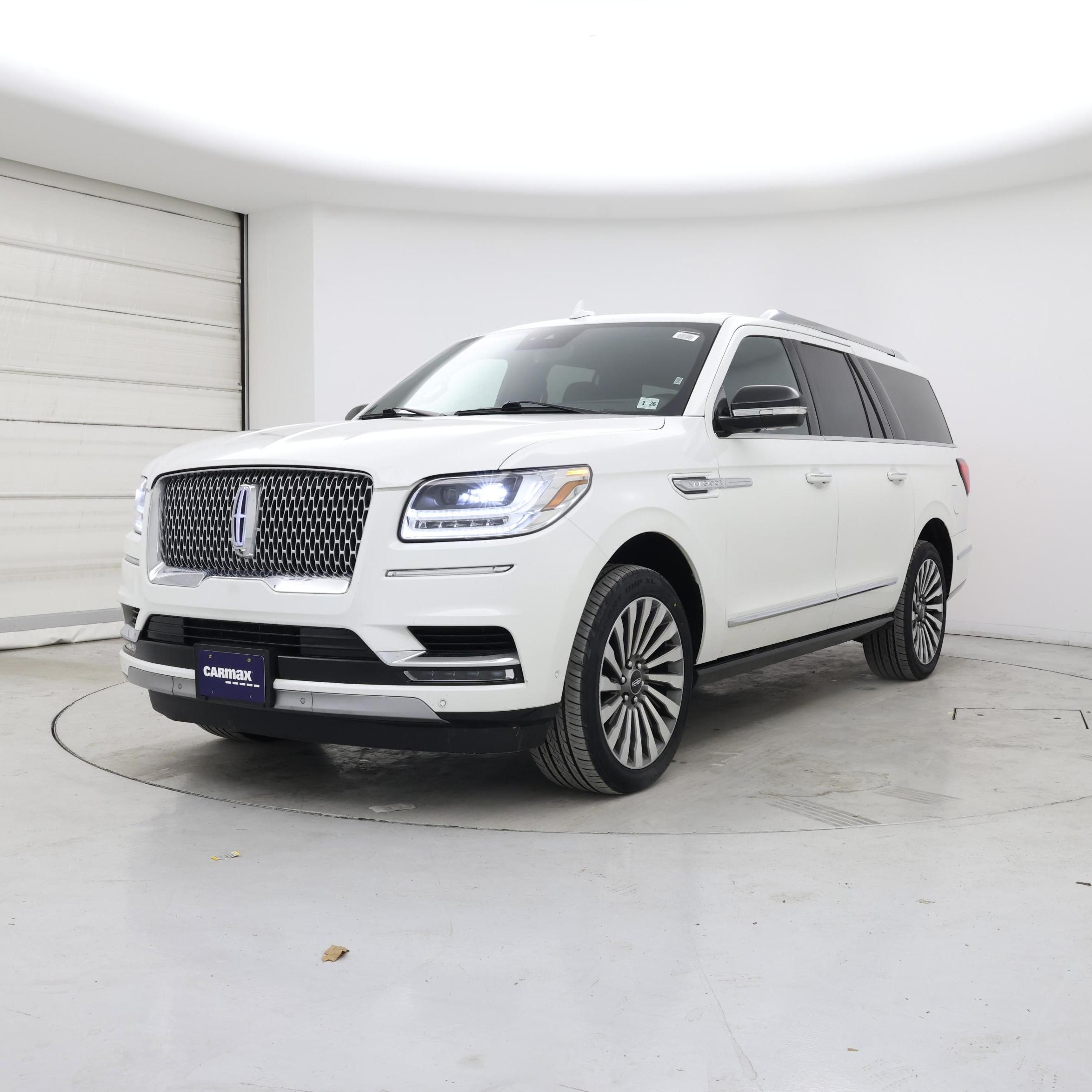 Thumbnail: 2020 Lincoln Navigator L - 4