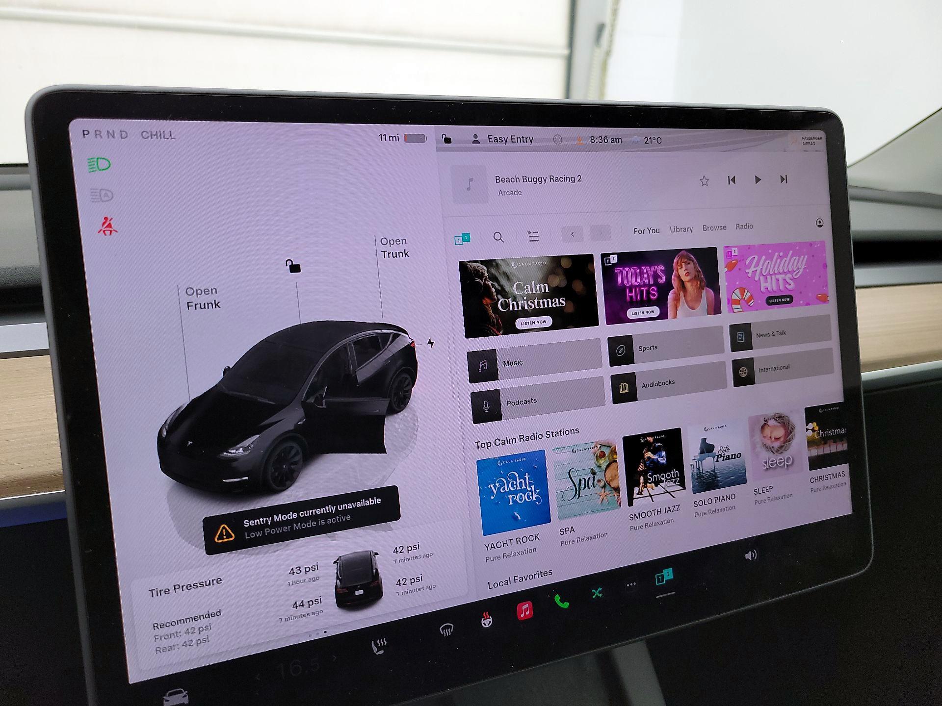 Thumbnail: 2023 Tesla Model Y - 15