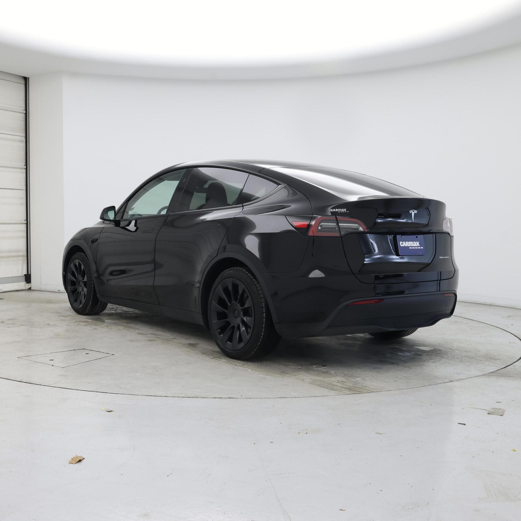 Thumbnail: 2023 Tesla Model Y - 2