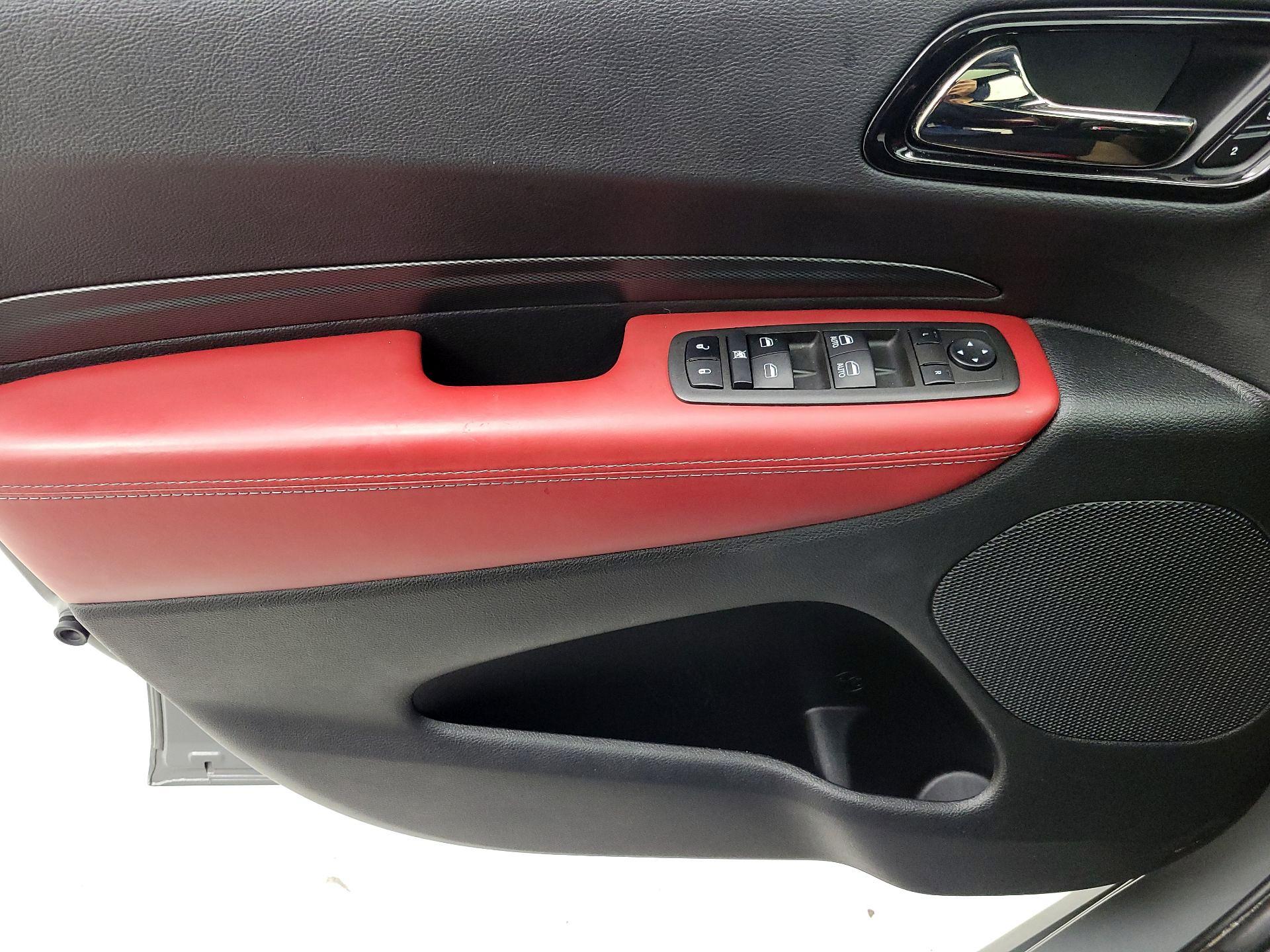 Thumbnail: 2022 Dodge Durango - 12