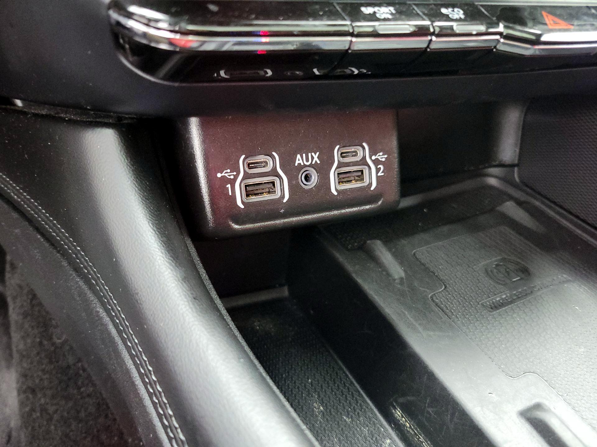 Thumbnail: 2022 Dodge Durango - 19