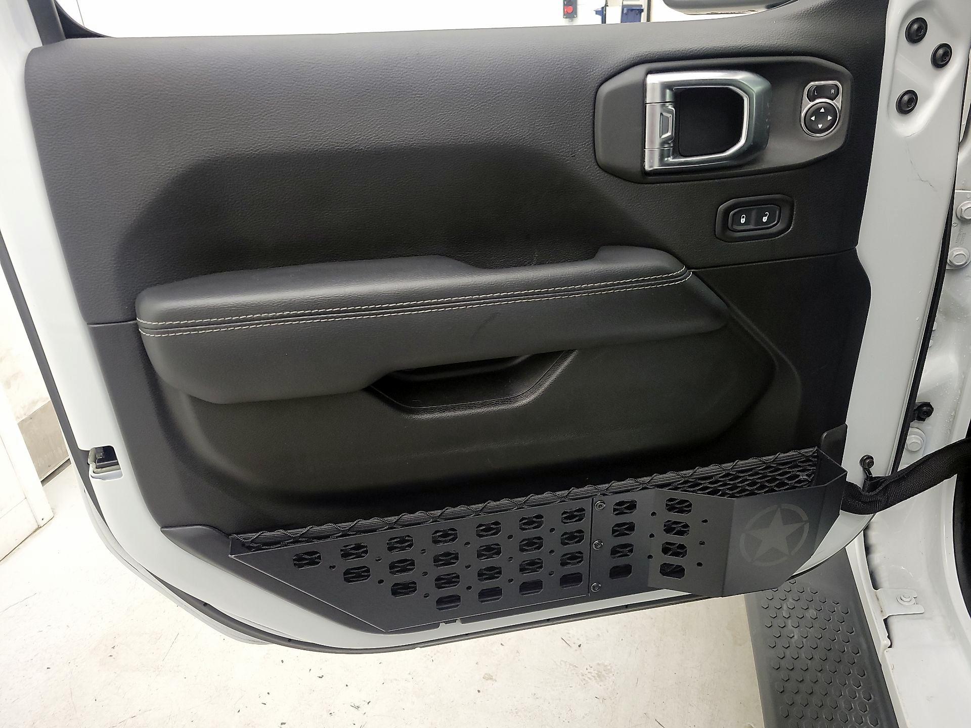 Thumbnail: 2023 Jeep Wrangler - 12