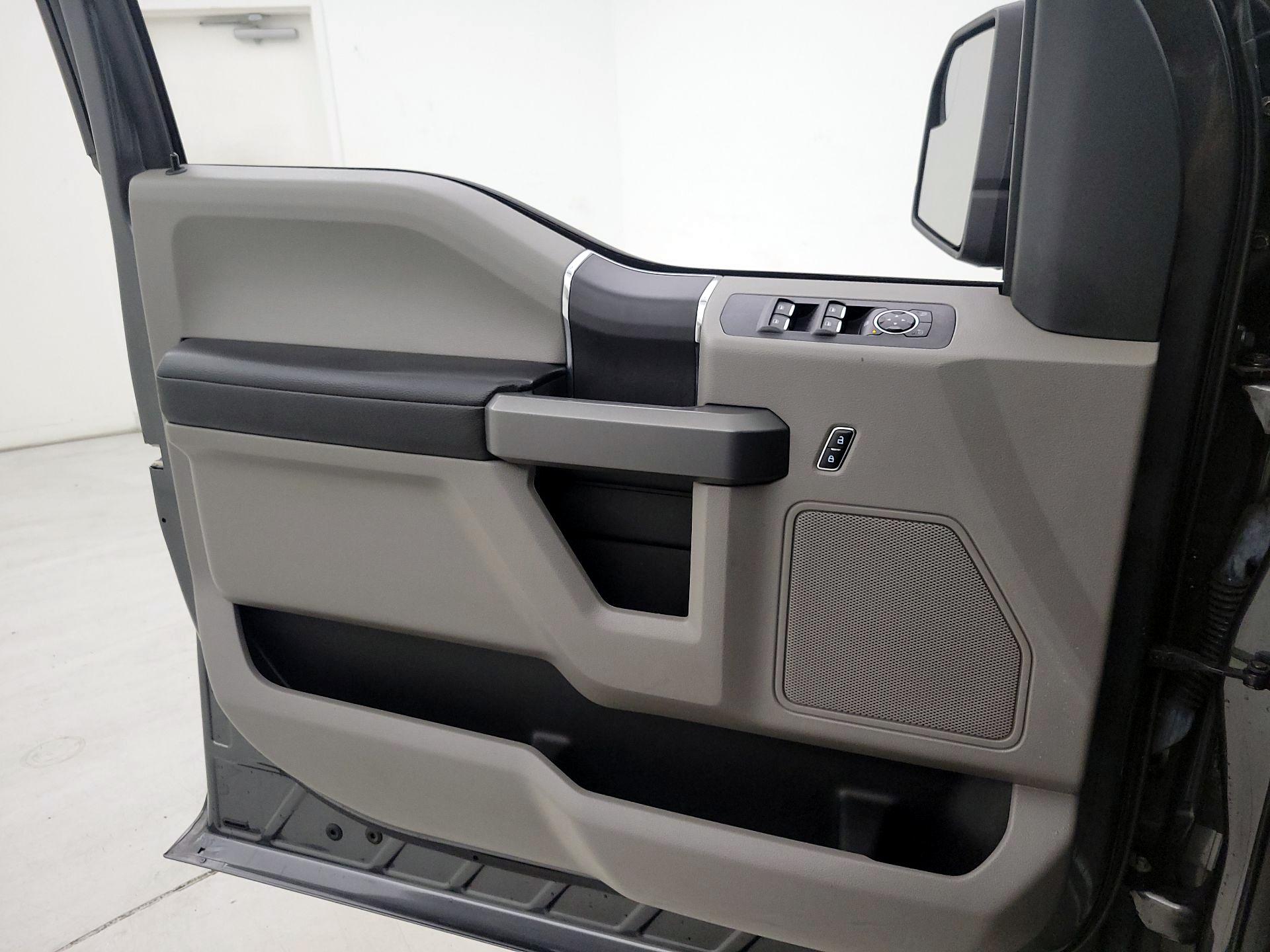 Thumbnail: 2018 Ford F-150 - 12