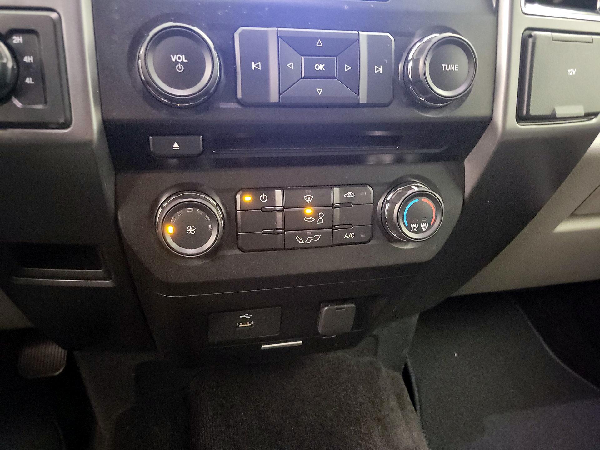 Thumbnail: 2018 Ford F-150 - 16