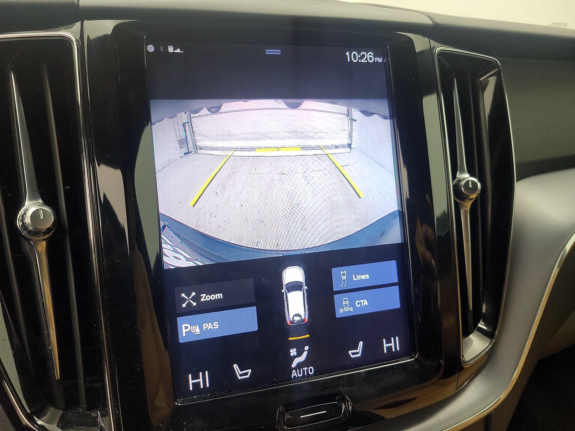 Thumbnail: 2020 Volvo XC60 - 14