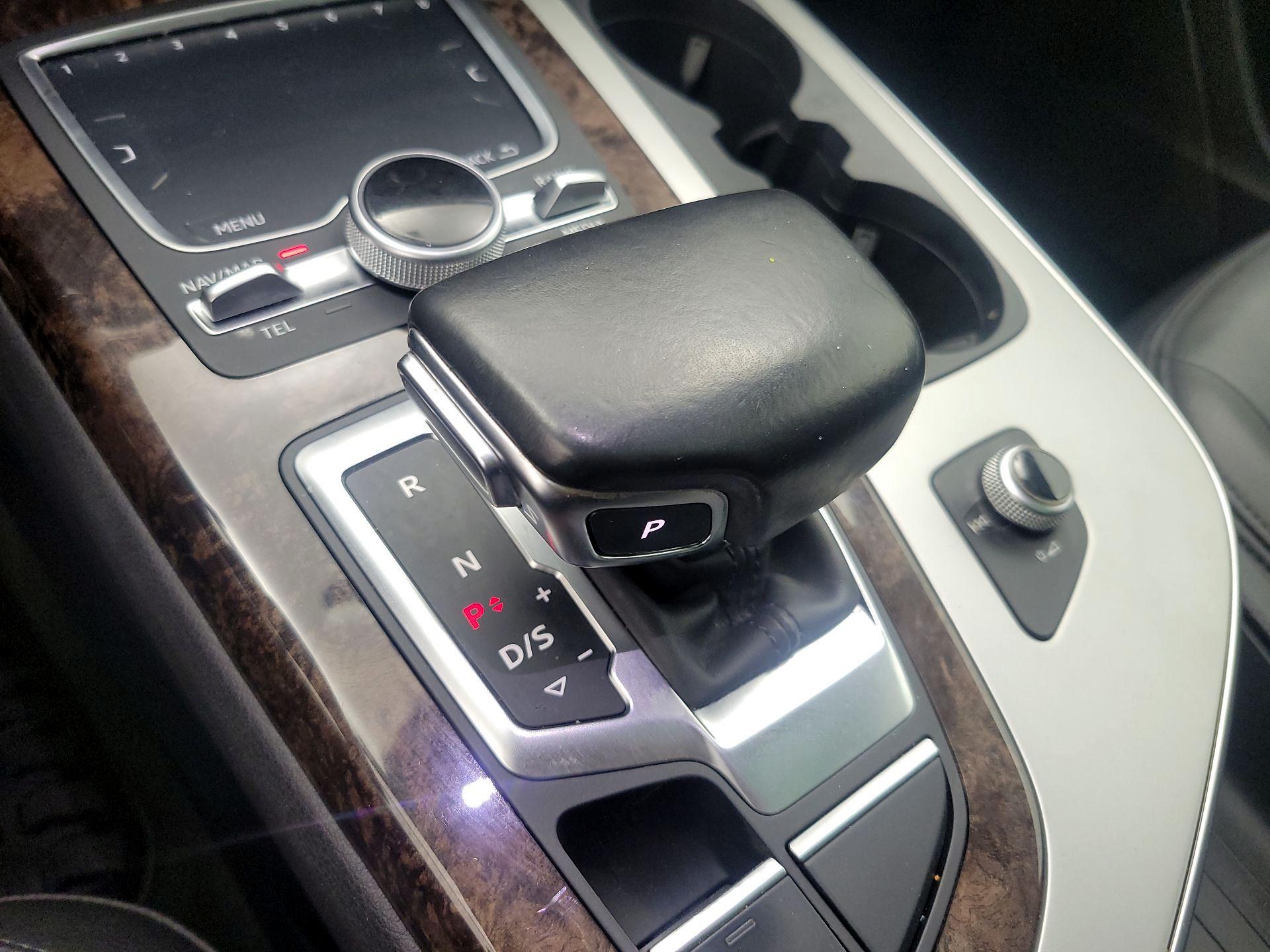 Thumbnail: 2017 Audi Q7 - 18