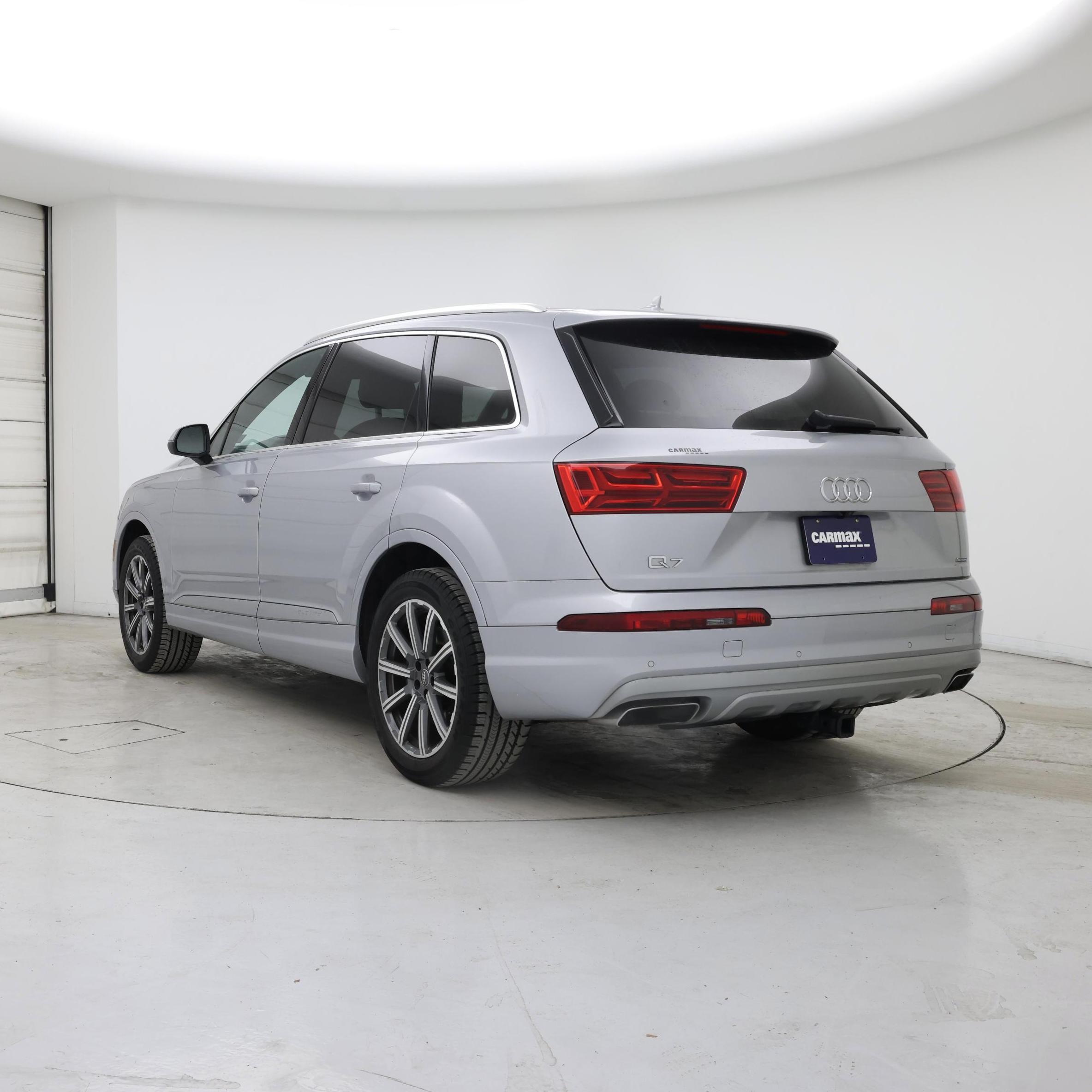 Thumbnail: 2017 Audi Q7 - 2