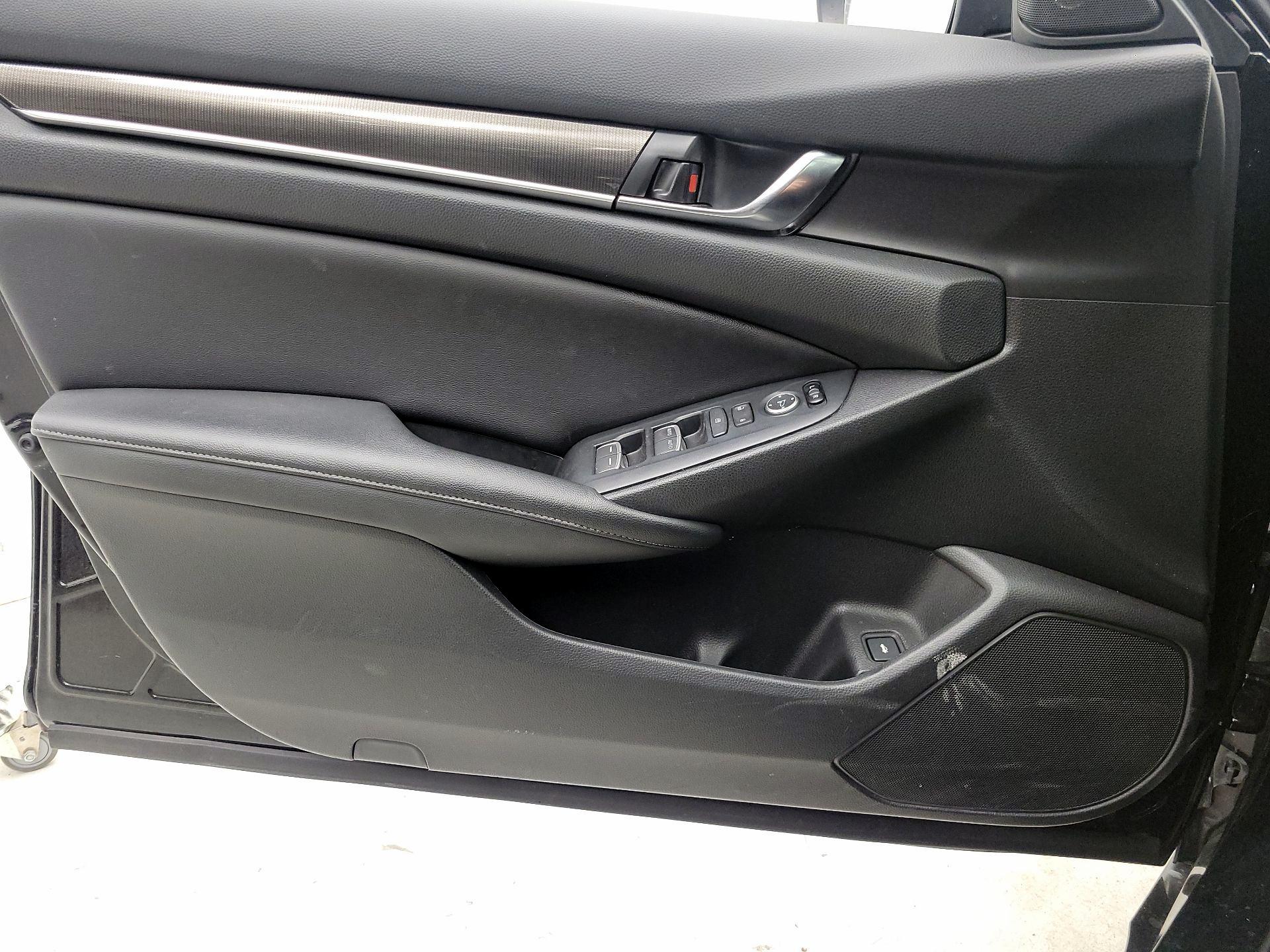 Thumbnail: 2020 Honda Accord - 12