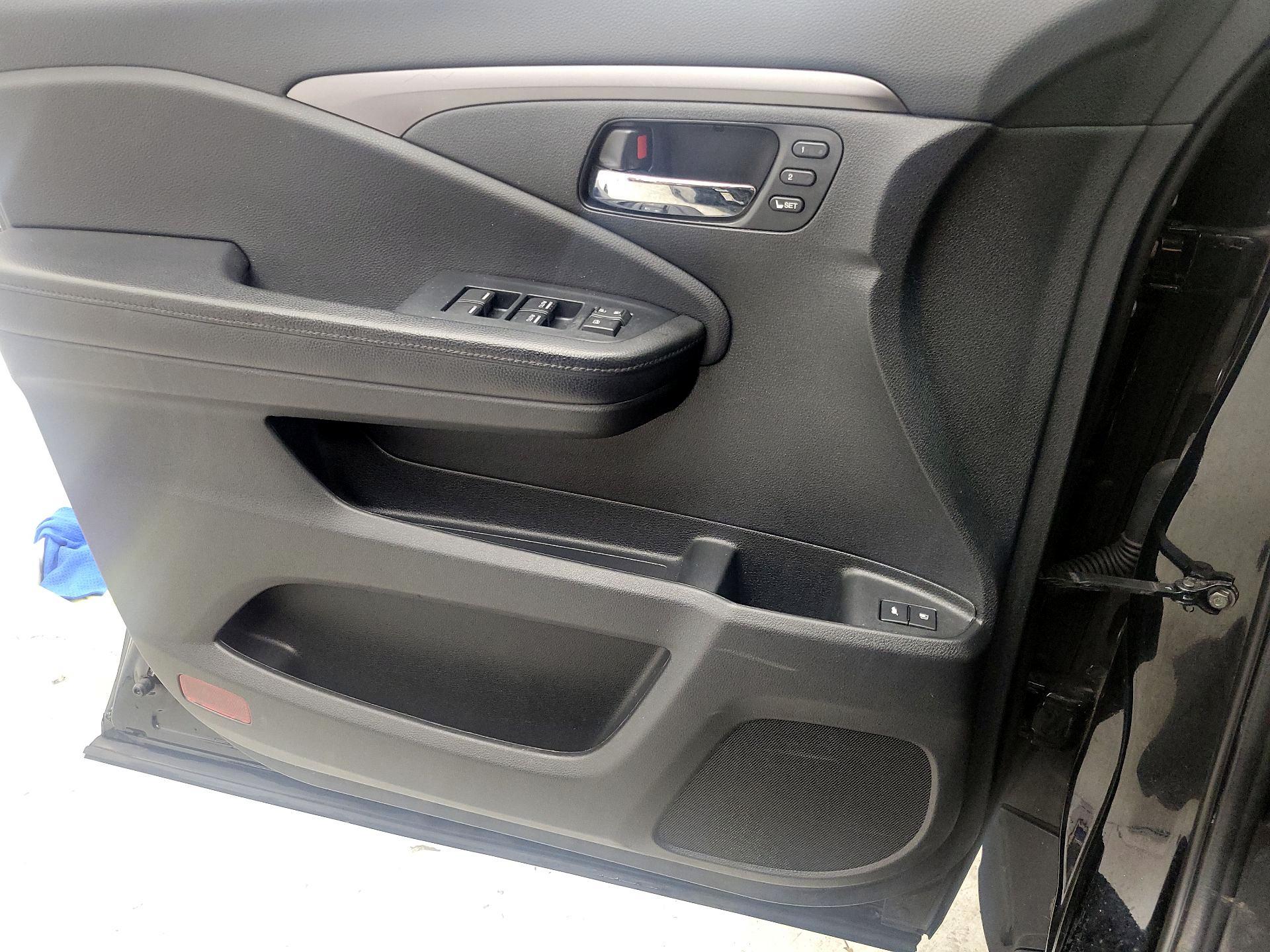 Thumbnail: 2021 Honda Pilot - 12