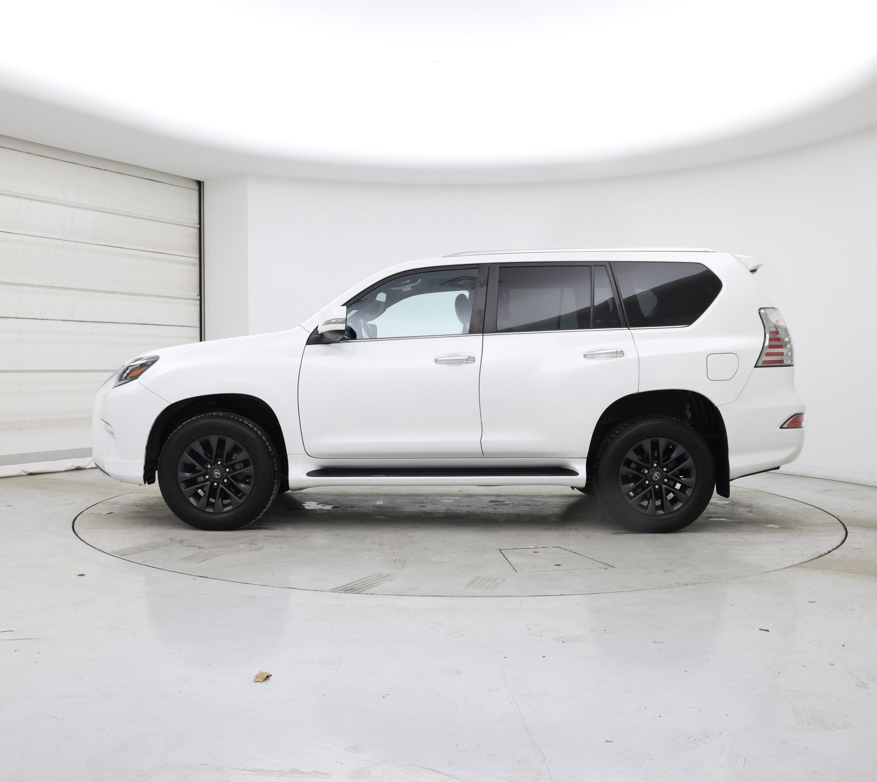 Thumbnail: 2022 Lexus GX - 3