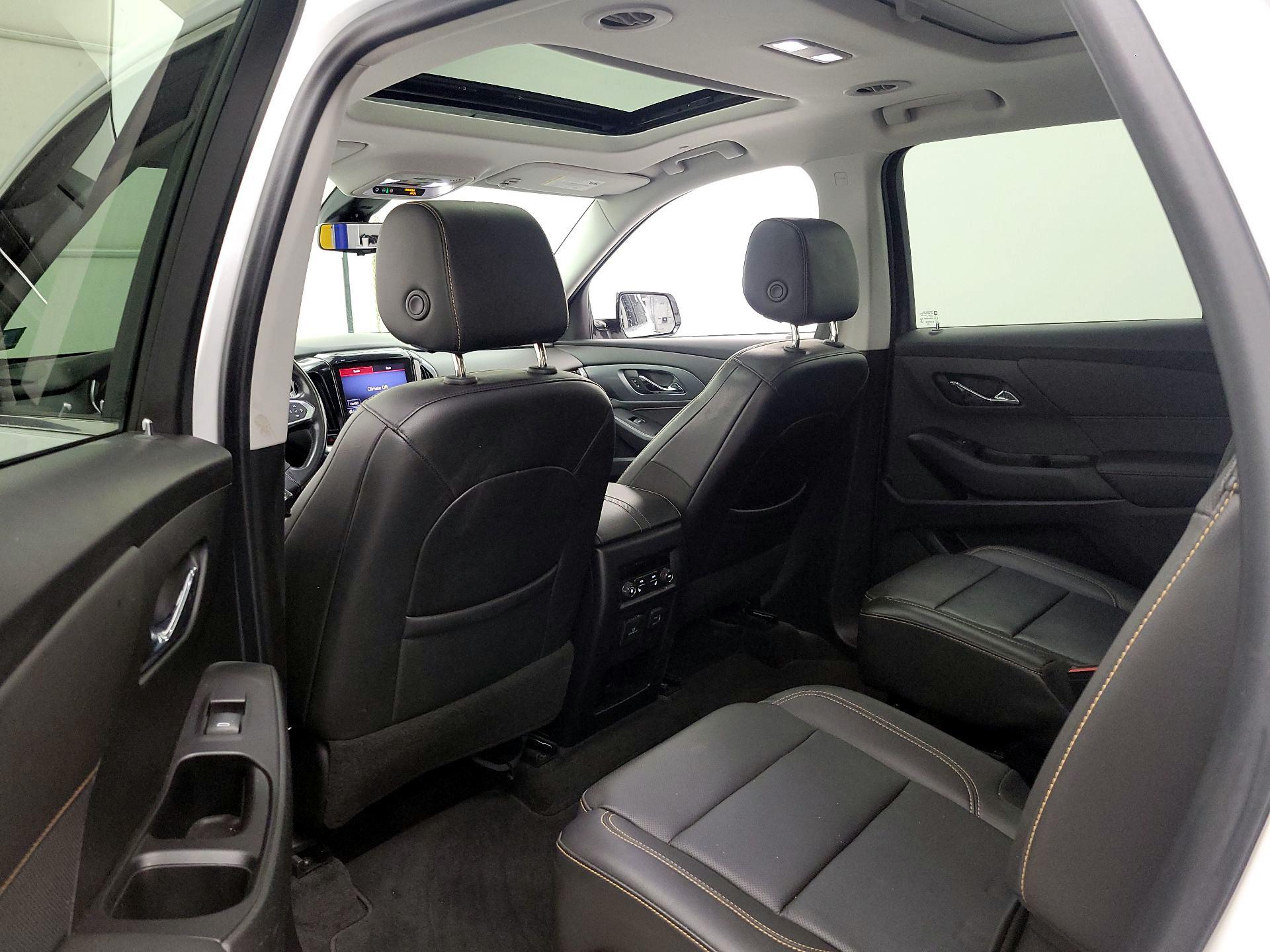 Thumbnail: 2020 Chevrolet Traverse - 20