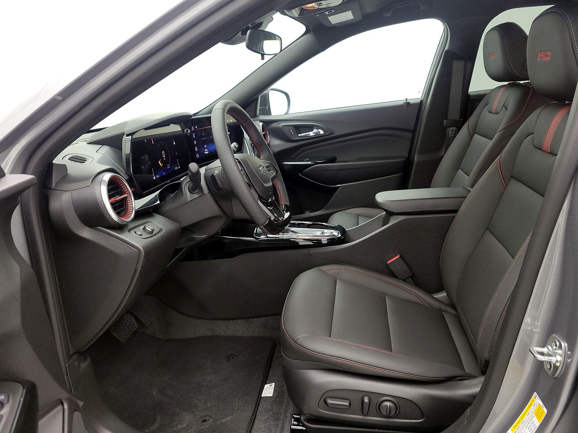 Thumbnail: 2025 Chevrolet Trax - 11