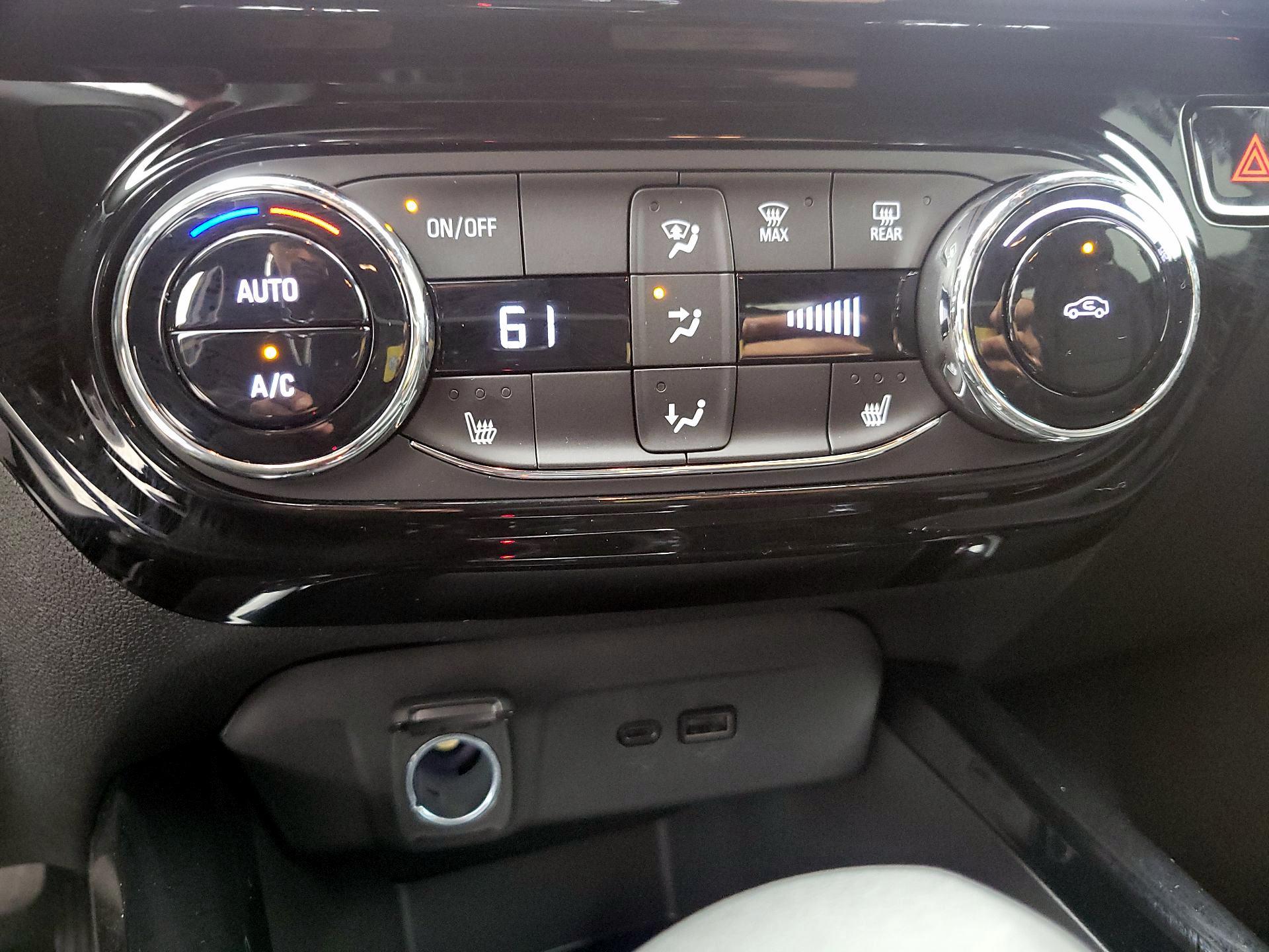 Thumbnail: 2025 Chevrolet Trax - 16