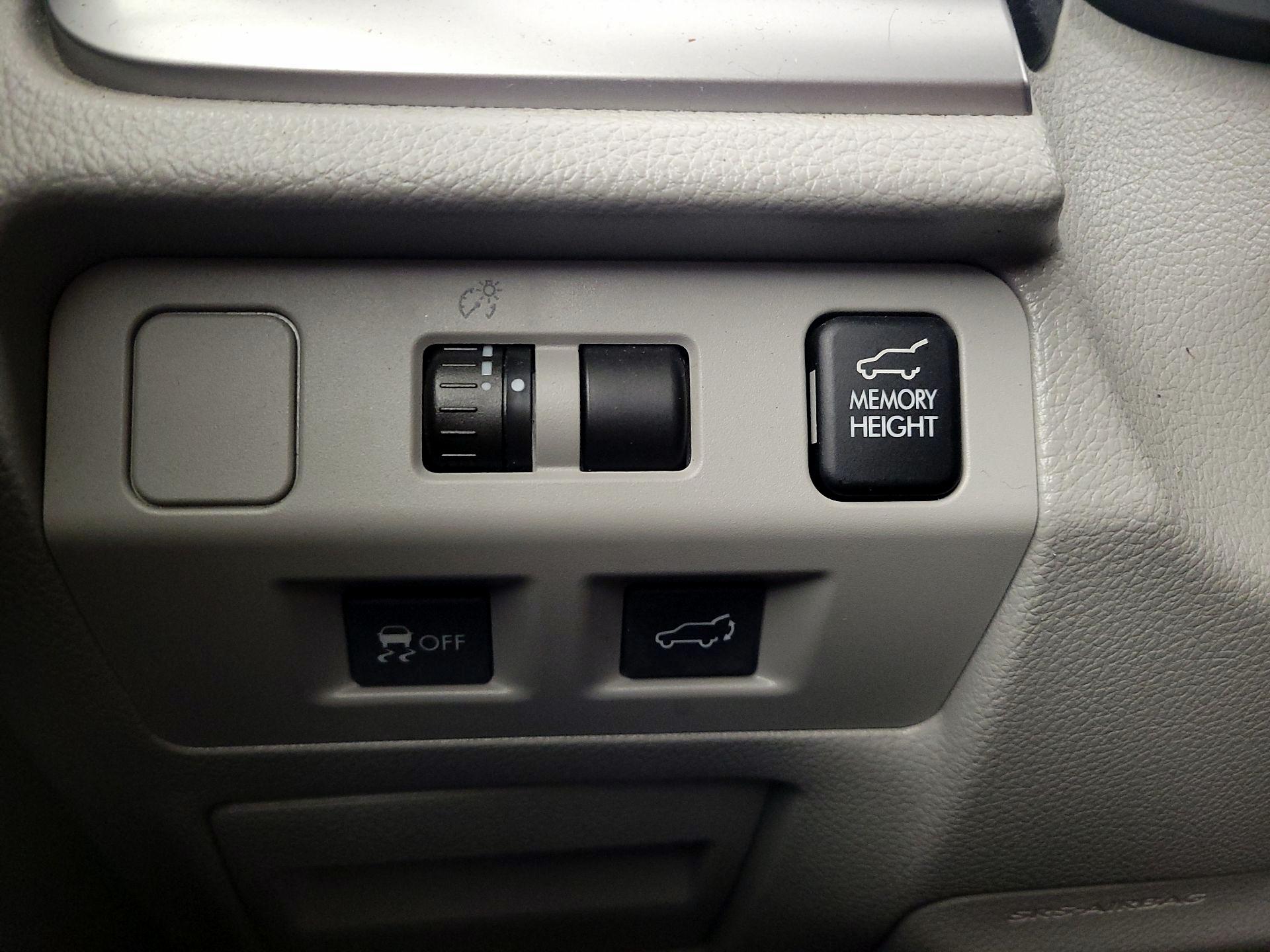 Thumbnail: 2014 Subaru Forester - 13