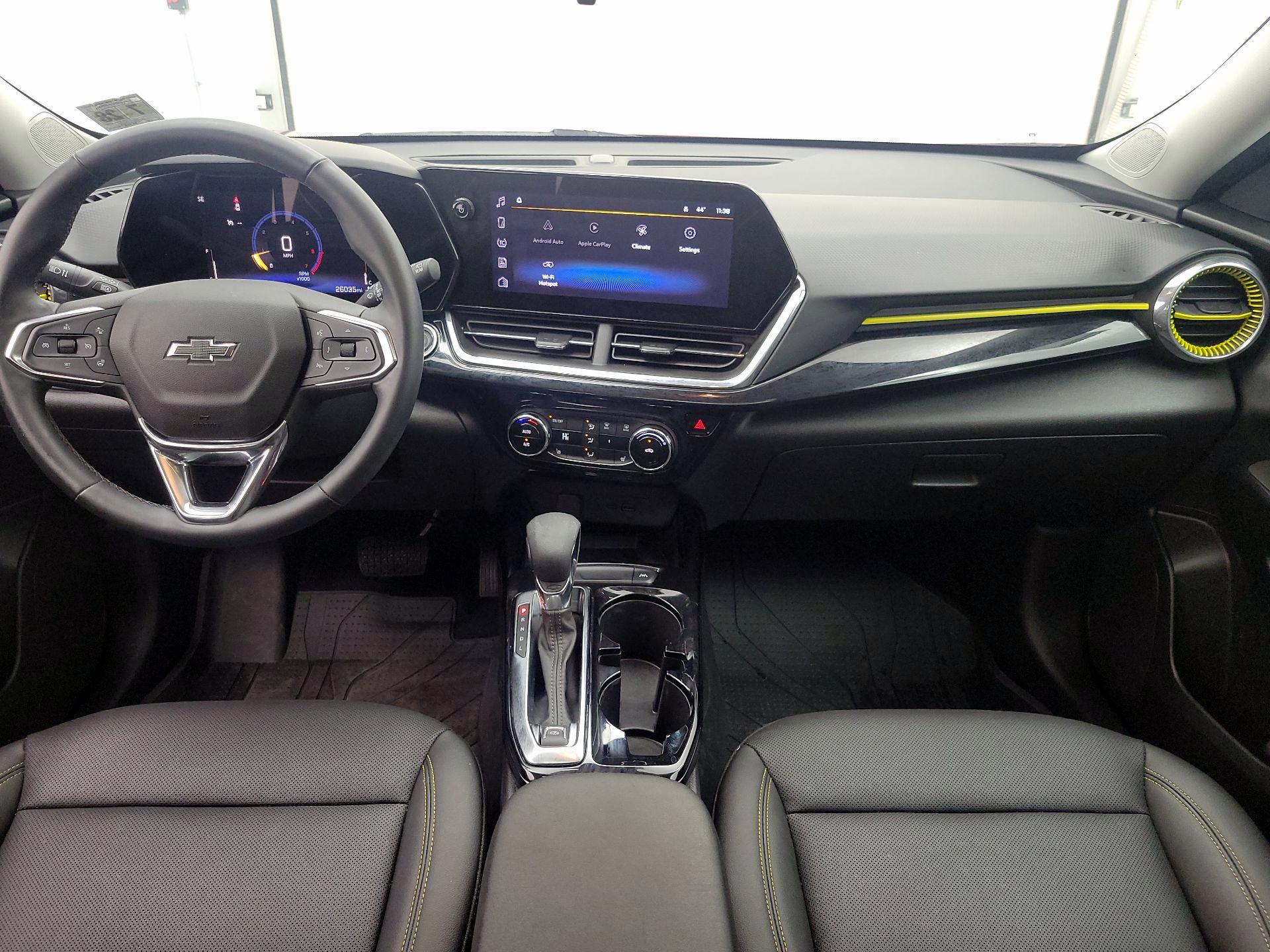 Thumbnail: 2024 Chevrolet Trax - 9