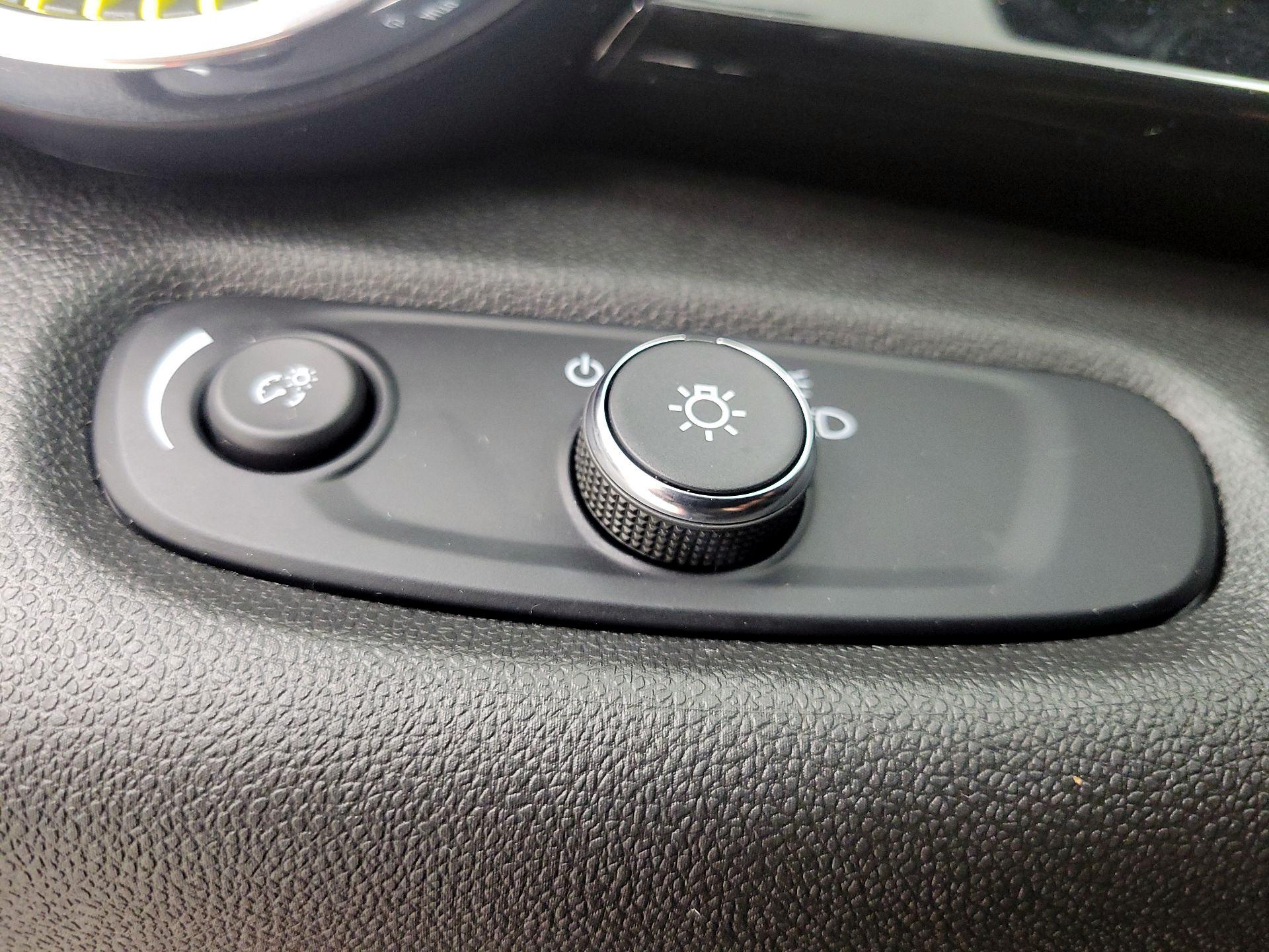 Thumbnail: 2024 Chevrolet Trax - 13