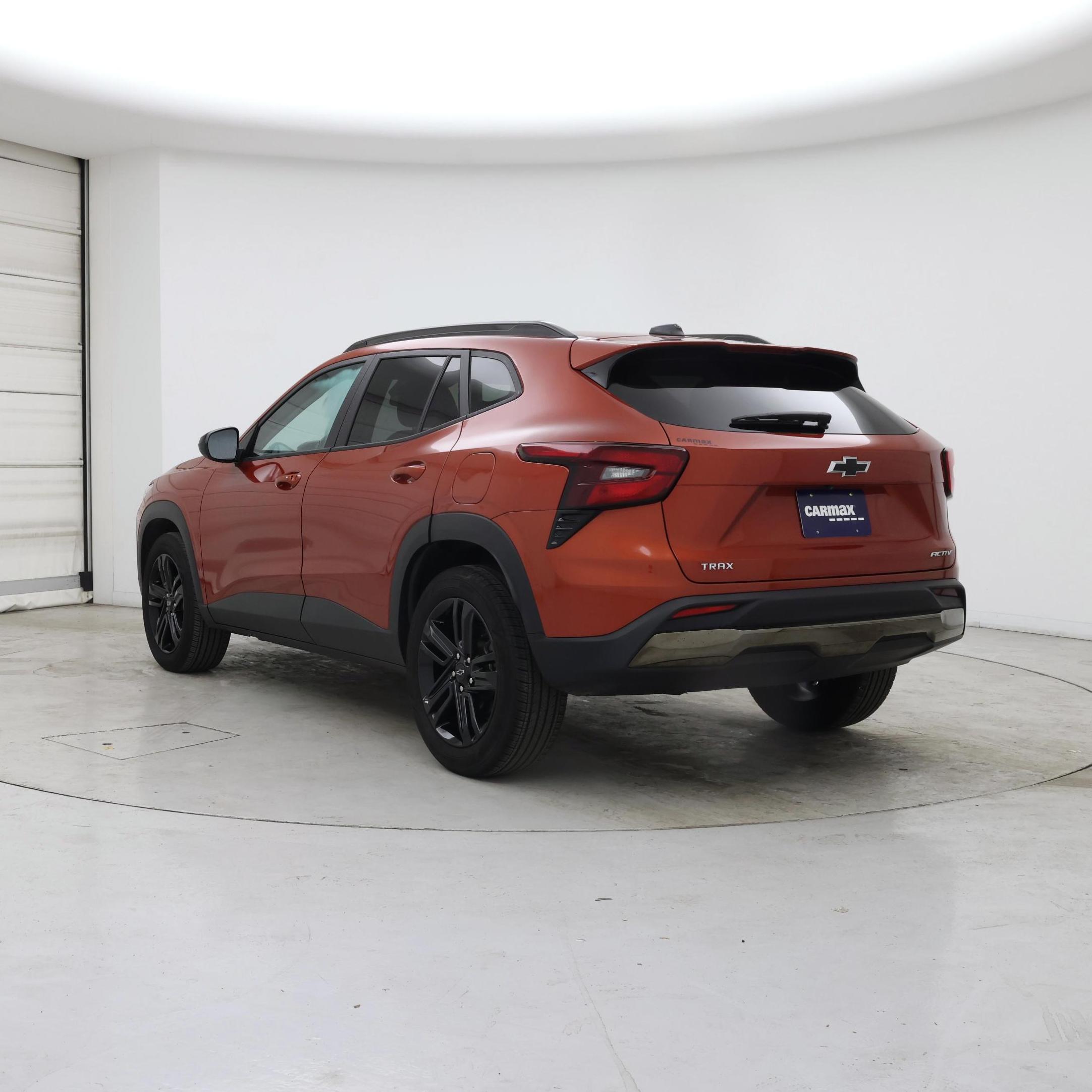 Thumbnail: 2024 Chevrolet Trax - 2