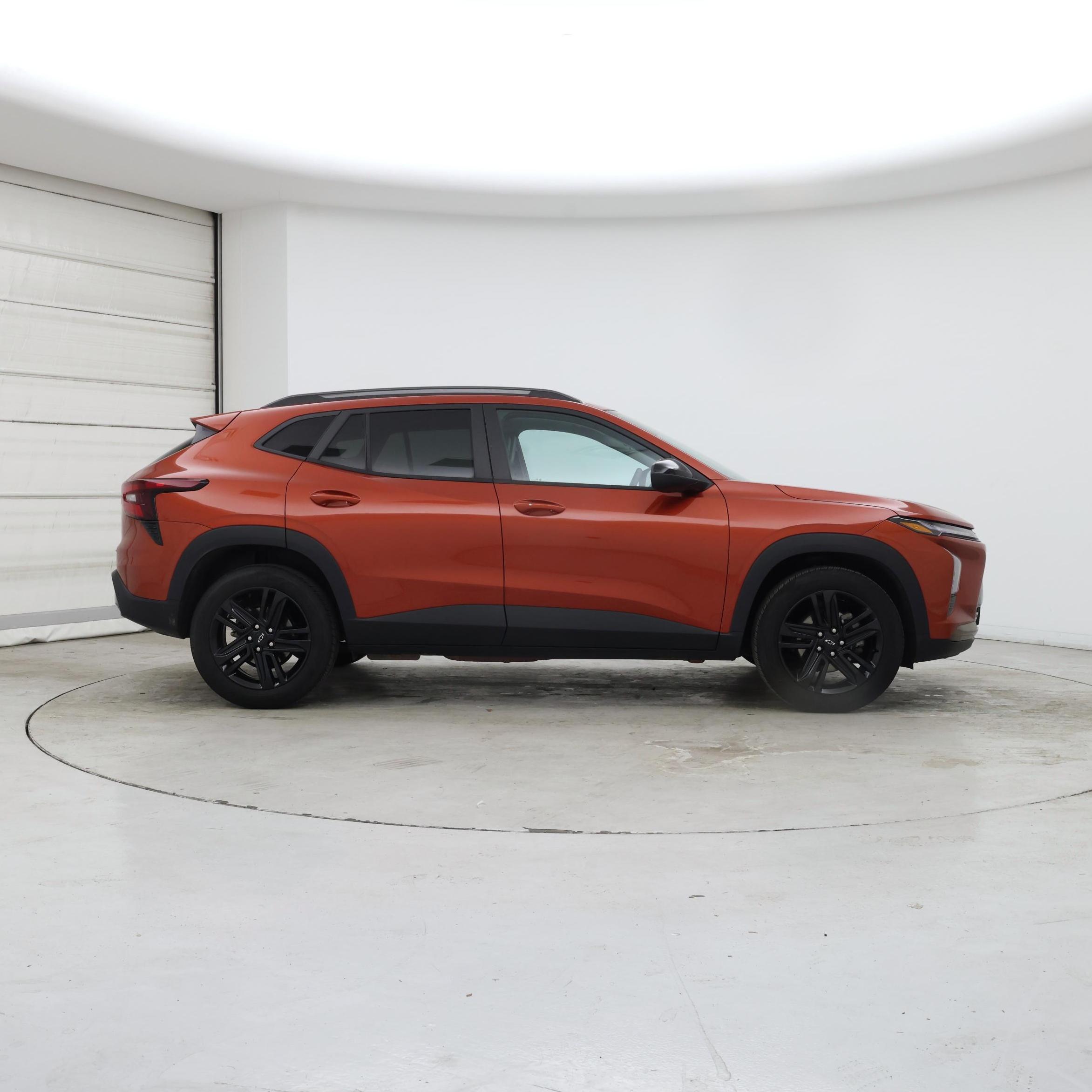 Thumbnail: 2024 Chevrolet Trax - 7